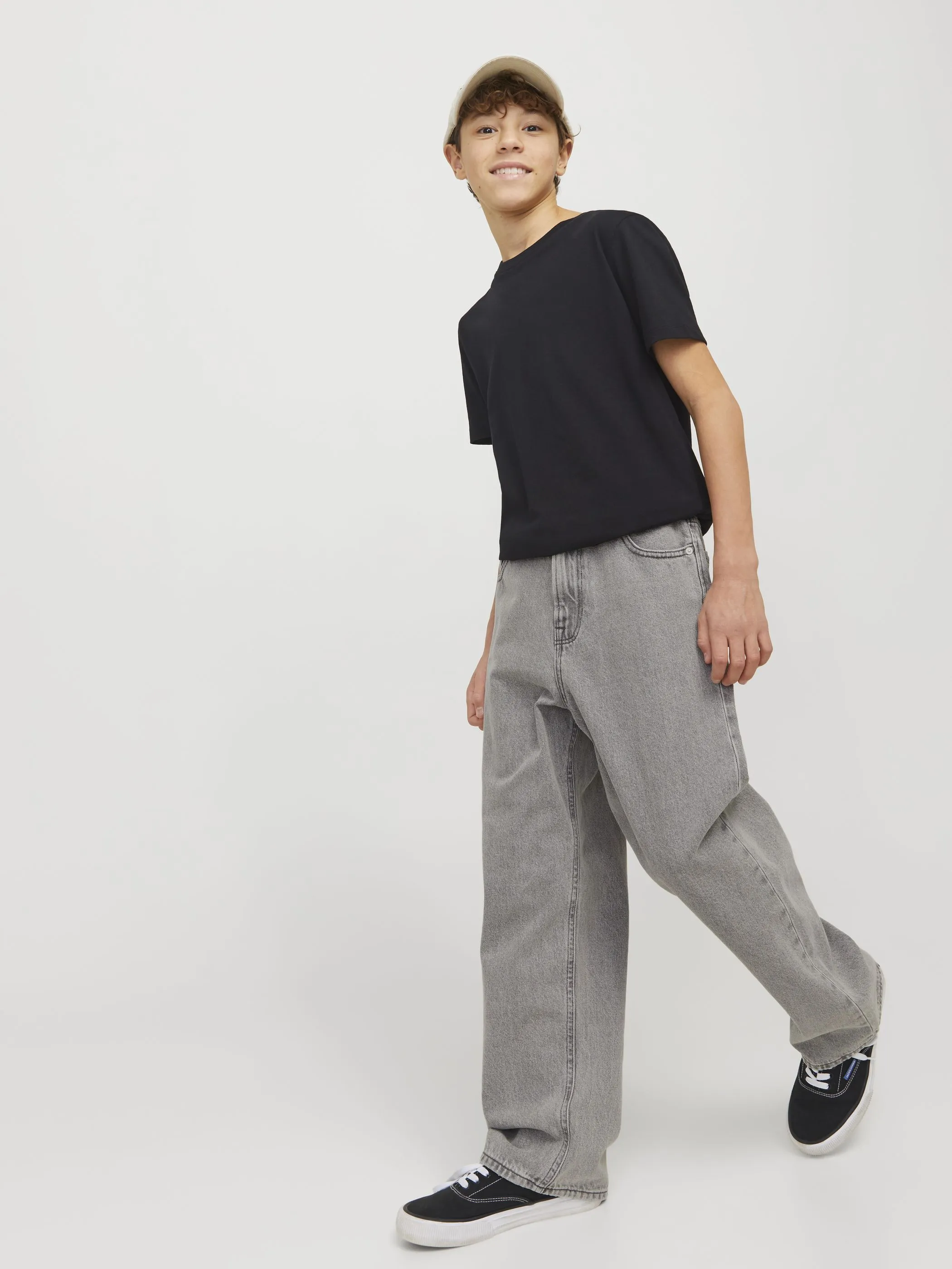 Jack&Jones Junior 12279854 JJIALEX JJORIGINAL SQ Grau 914220 188778 Jack&Jones Junior 12279854 JJIALEX JJORIGINAL SQ Grau 914220 188778