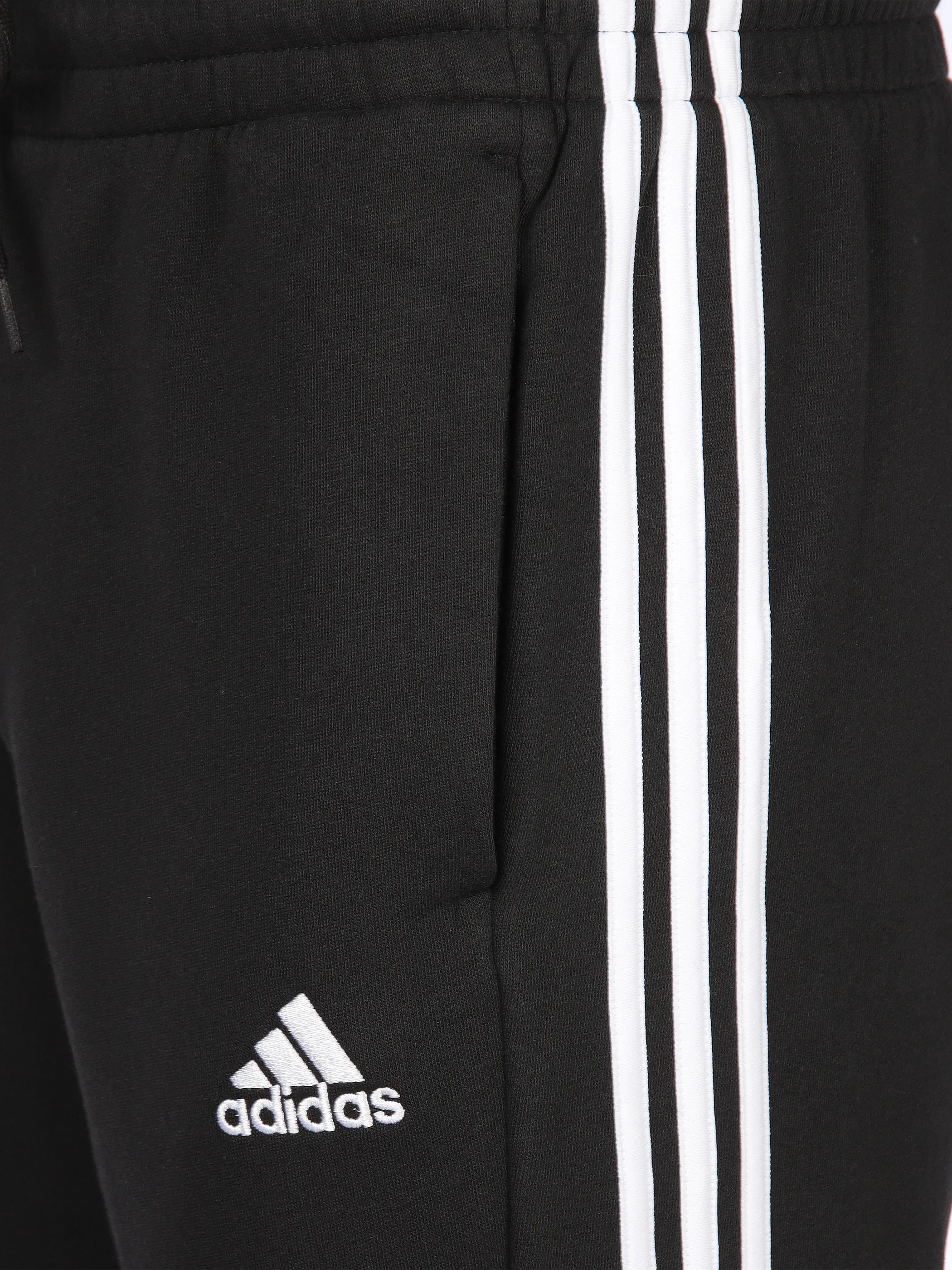 Adidas IB4030 He-Jogginghose 3S schwarz Schwarz 901291 000 4