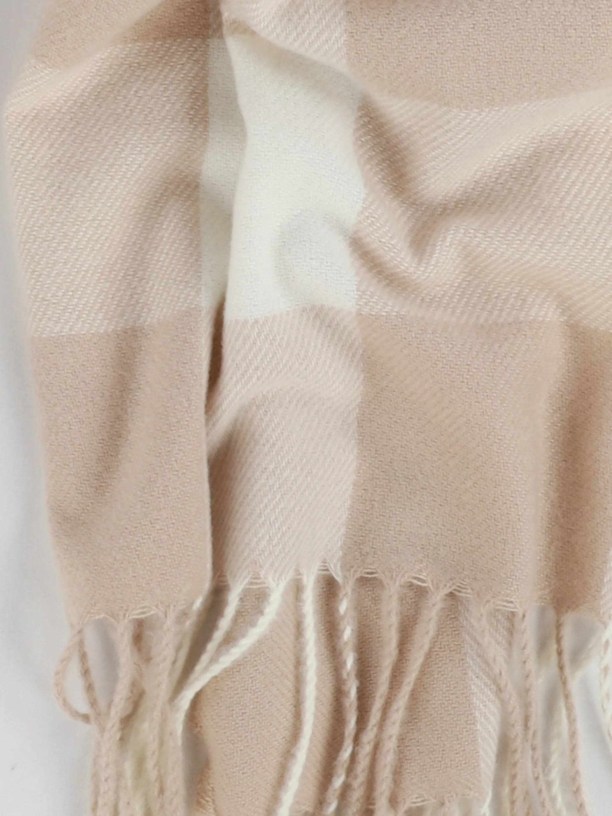 Sure Da-Karoschal mit Fransen Beige 916676 BEIGE 2 Sure Da-Karoschal mit Fransen Beige 916676 BEIGE 2