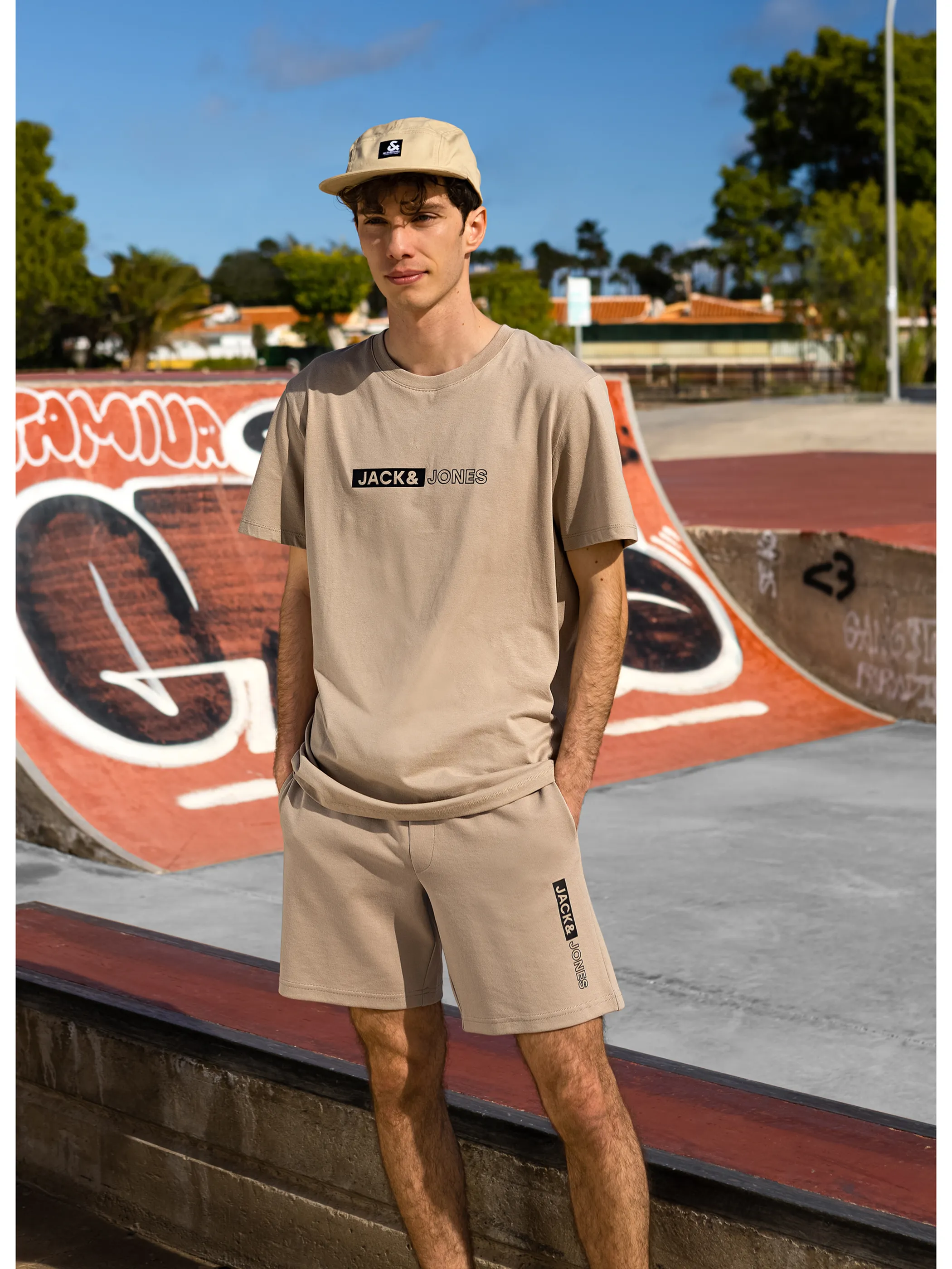 Jack Jones 12221946 JJNEO TEE SS CREW NEC Braun 875264 176552002 2