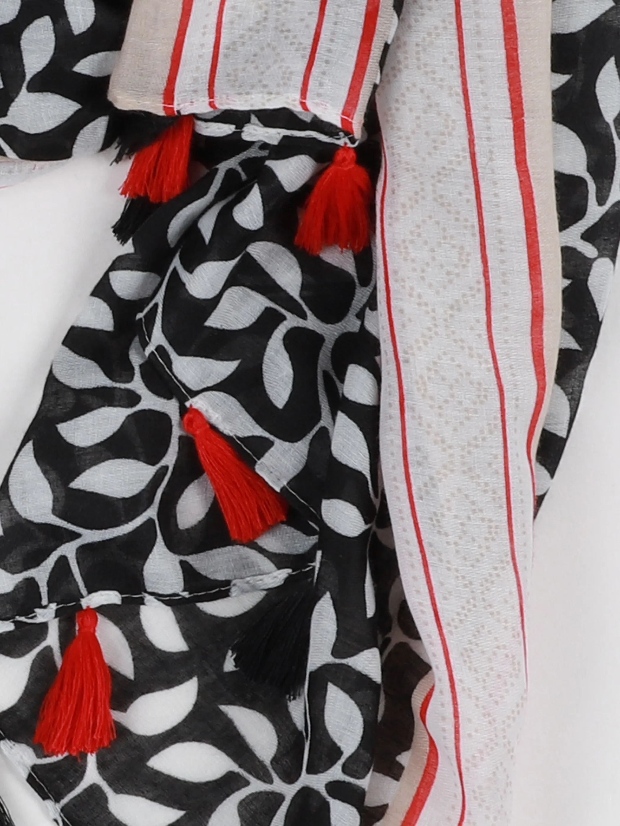 Lisa Tossa Da Schal m.Blätterdruck Rot 908060 RED 2