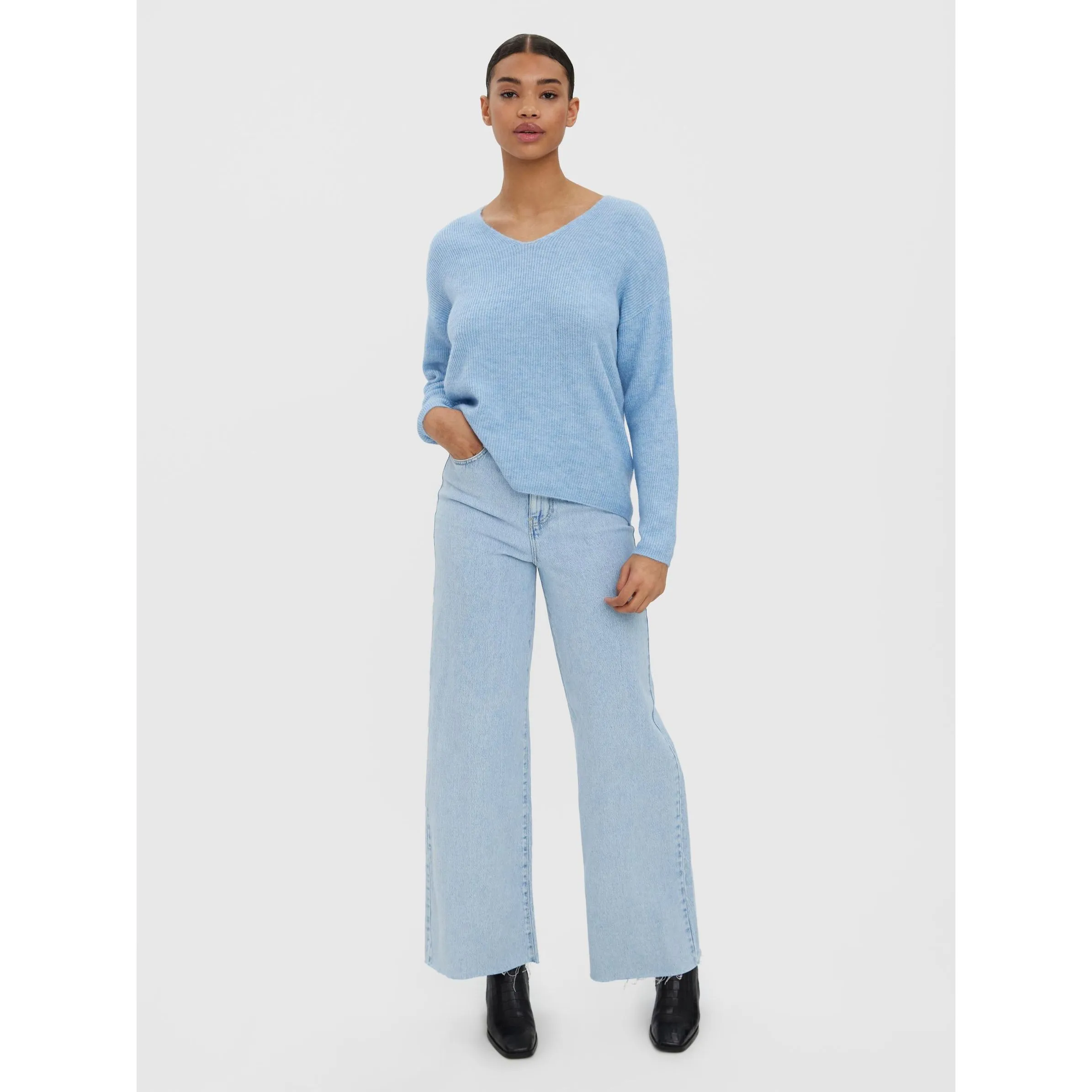 Vero Moda 10233357 VMCREWLEFILE LS V-NEC Blau 842583 218595002 4 Vero Moda 10233357 VMCREWLEFILE LS V-NEC Blau 842583 218595002 4