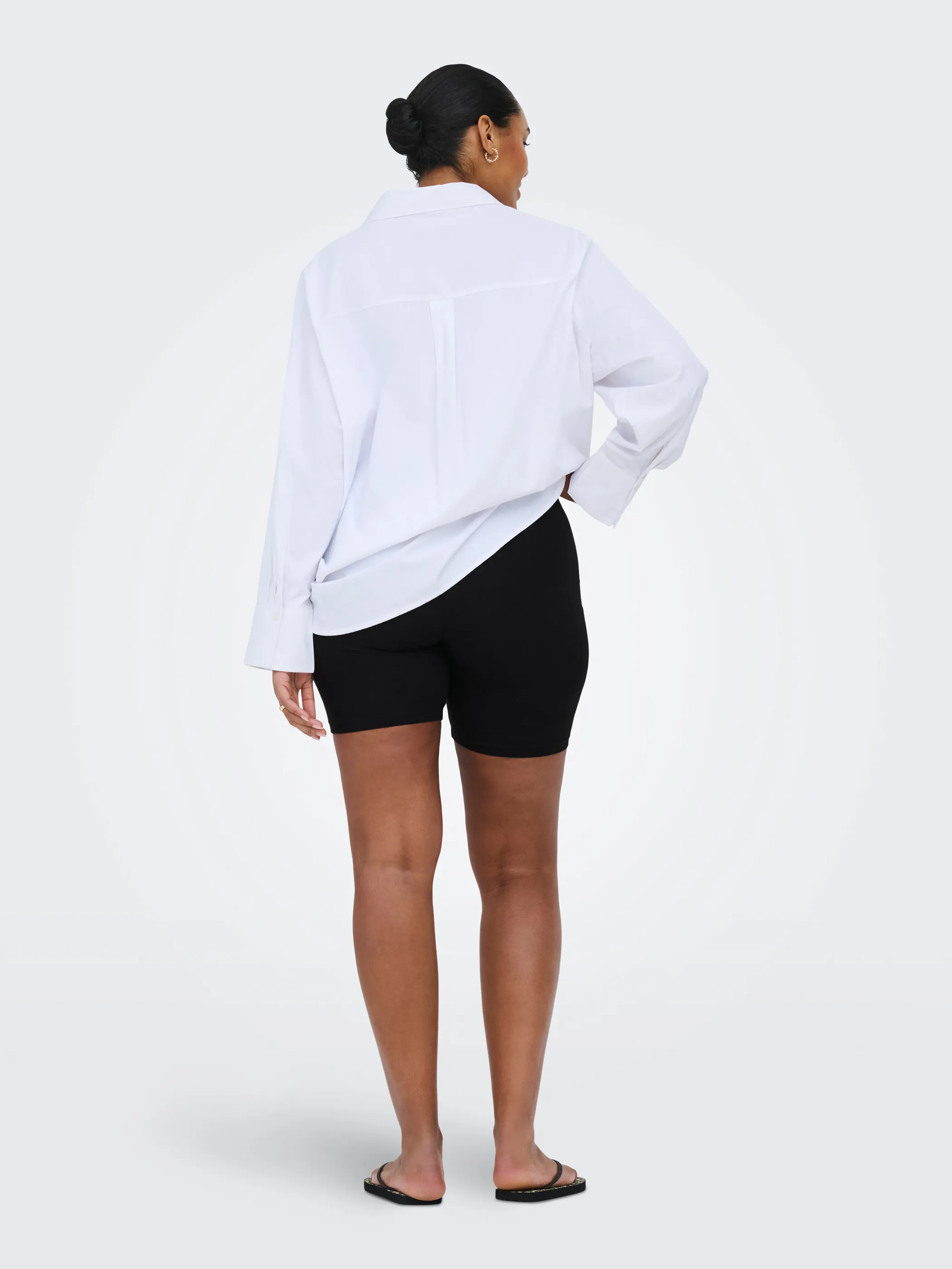 Only Carmakoma 15176212 CARTIME SHORTS JRS NO Schwarz 926823 177911 2