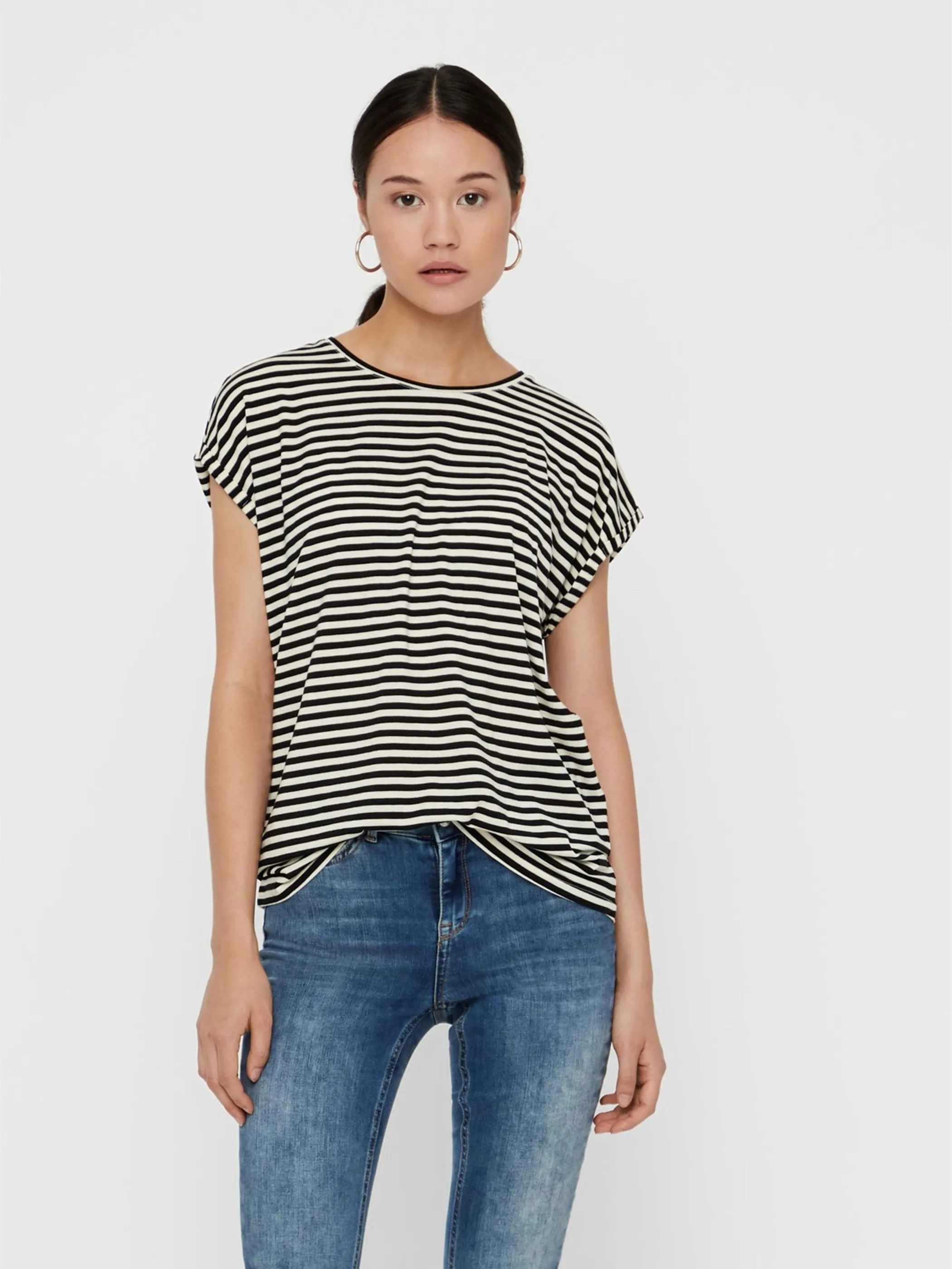 Vero Moda 10211785 VMAVA STRIPE SS TOP Schwarz 804435 177868001 2 Vero Moda 10211785 VMAVA STRIPE SS TOP Schwarz 804435 177868001 2