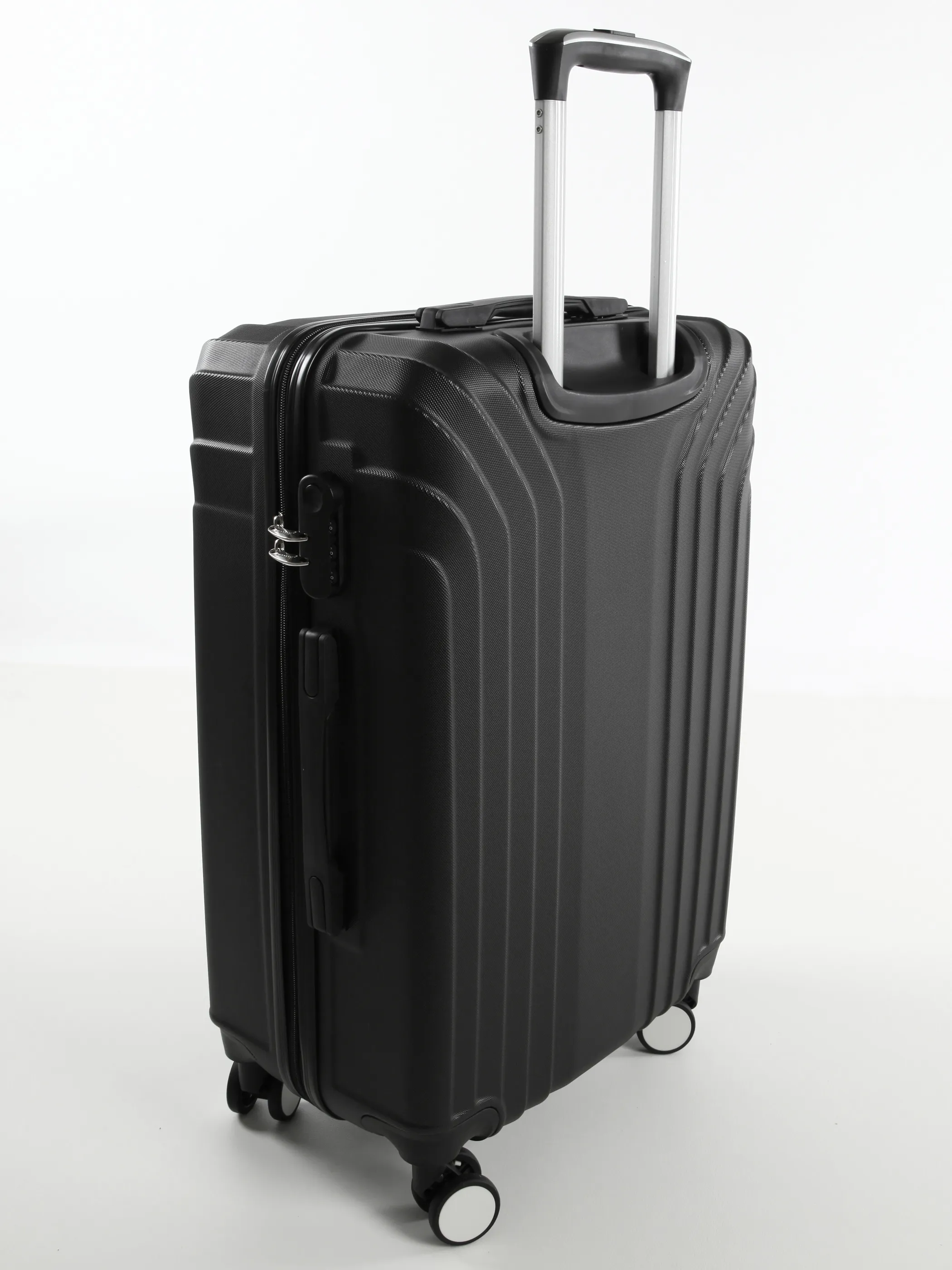 Monopol Koffer Palma M 2024 Schwarz 905122 SCHWARZ 2 Monopol Koffer Palma M 2024 Schwarz 905122 SCHWARZ 2