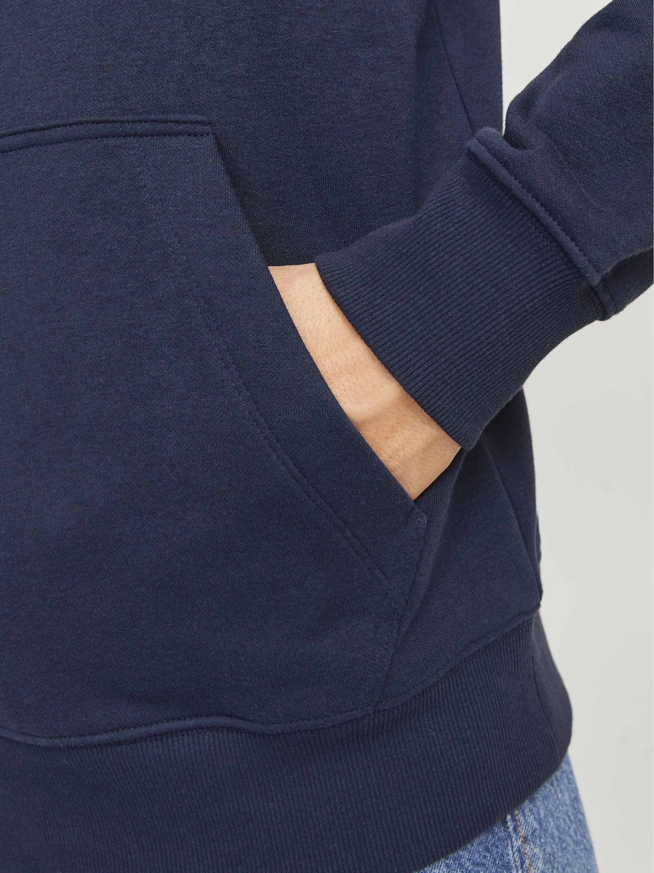 Jack Jones 12261670 JCOOUTDOOR LOGO SWEAT Blau 910799 175876 5 Jack Jones 12261670 JCOOUTDOOR LOGO SWEAT Blau 910799 175876 5