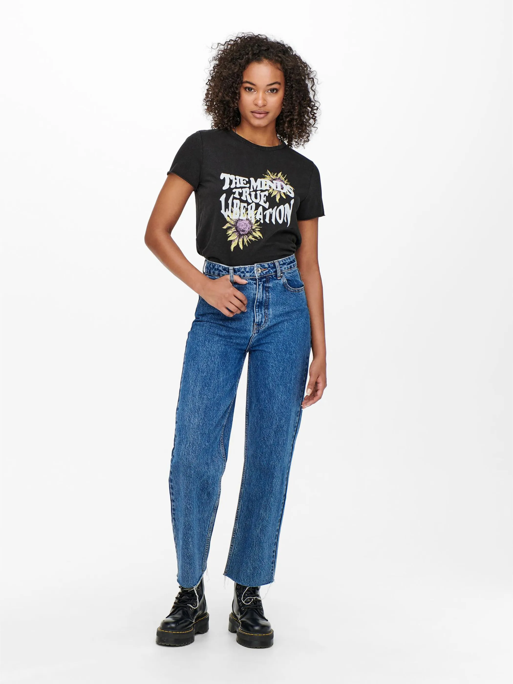 Only 15259123 ONLLUCY REG S/S MINDS Schwarz 863244 177911002 4 Only 15259123 ONLLUCY REG S/S MINDS Schwarz 863244 177911002 4