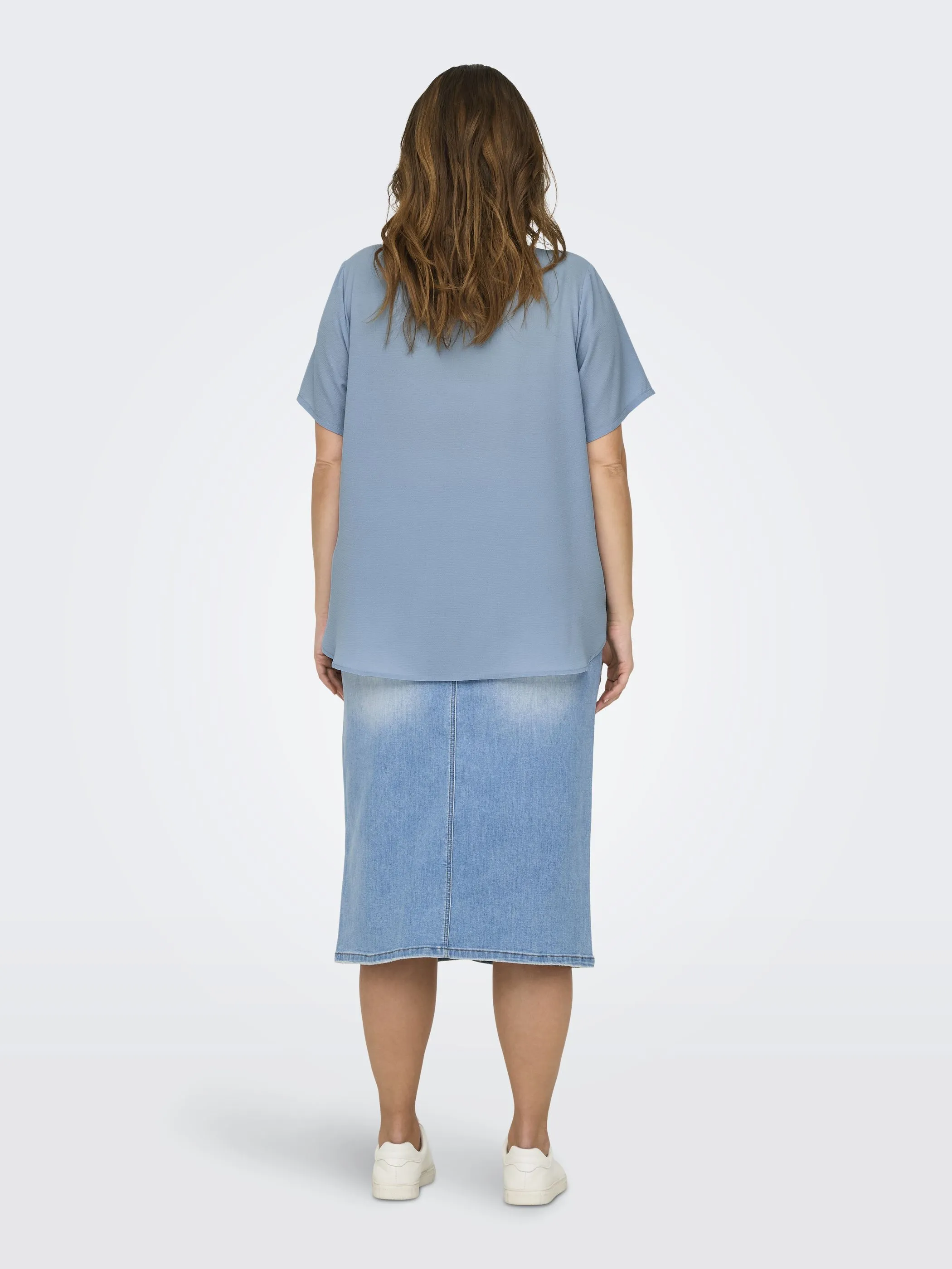 Only Carmakoma 15218353 CARVICA SS AOP TOP NO Blau 843421 299897 4