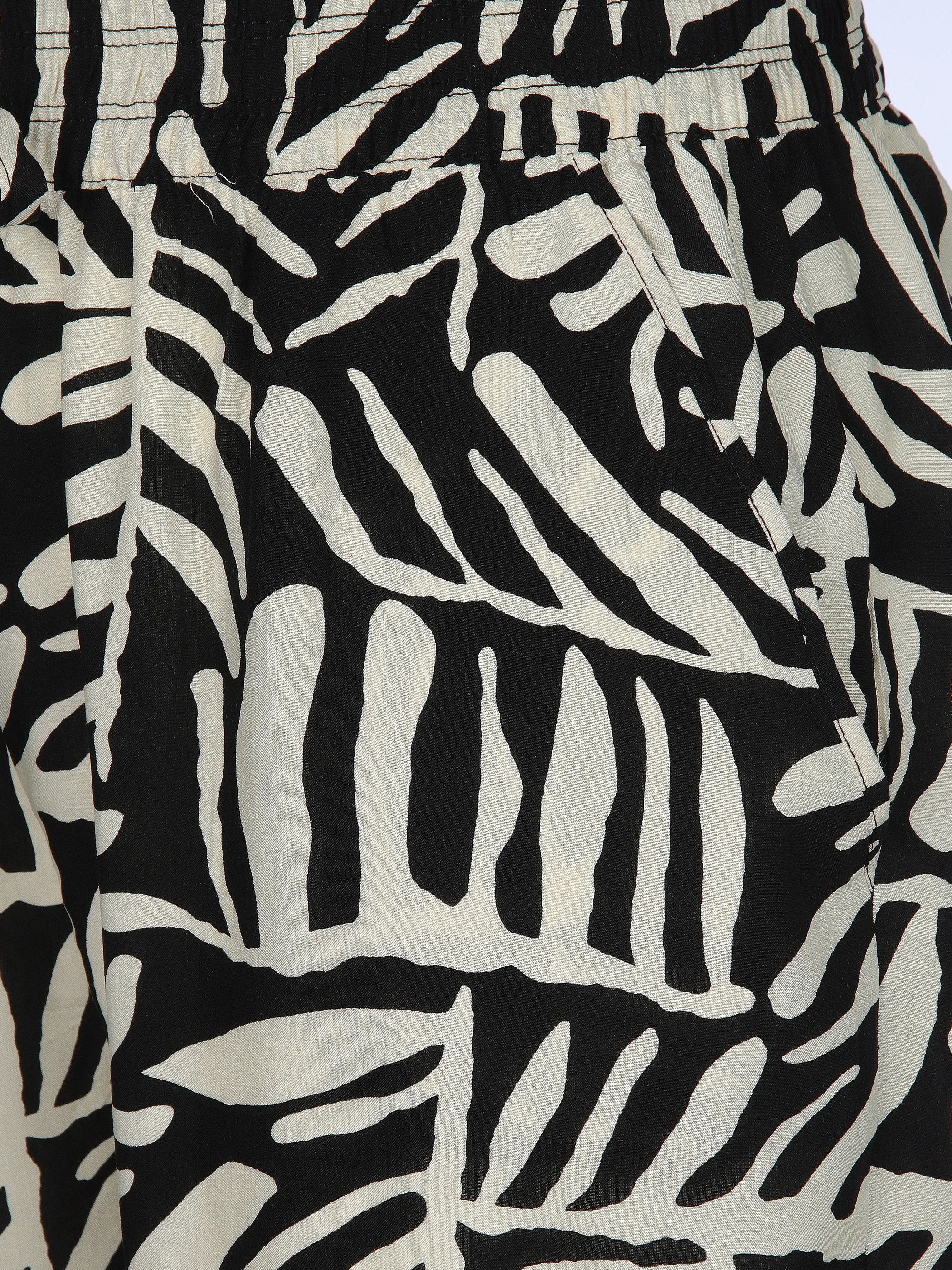 Hailys WIN-PO0915222-1 LG V TR Ri44cky Schwarz 909613 1604013518 4 Hailys WIN-PO0915222-1 LG V TR Ri44cky Schwarz 909613 1604013518 4