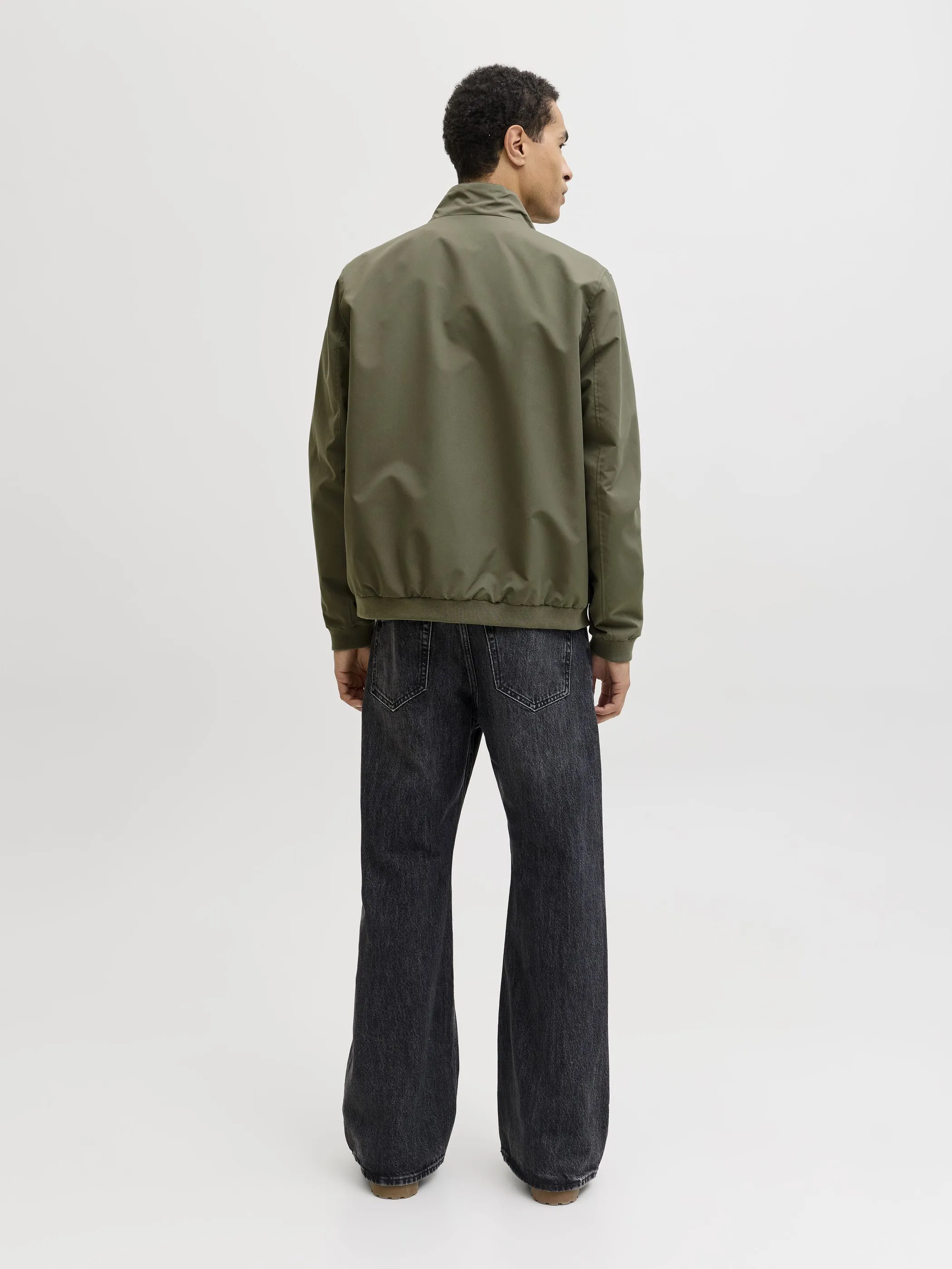 Jack Jones 12204277 JJERUSH HARRINGTON BO Grün 872235 176003 5