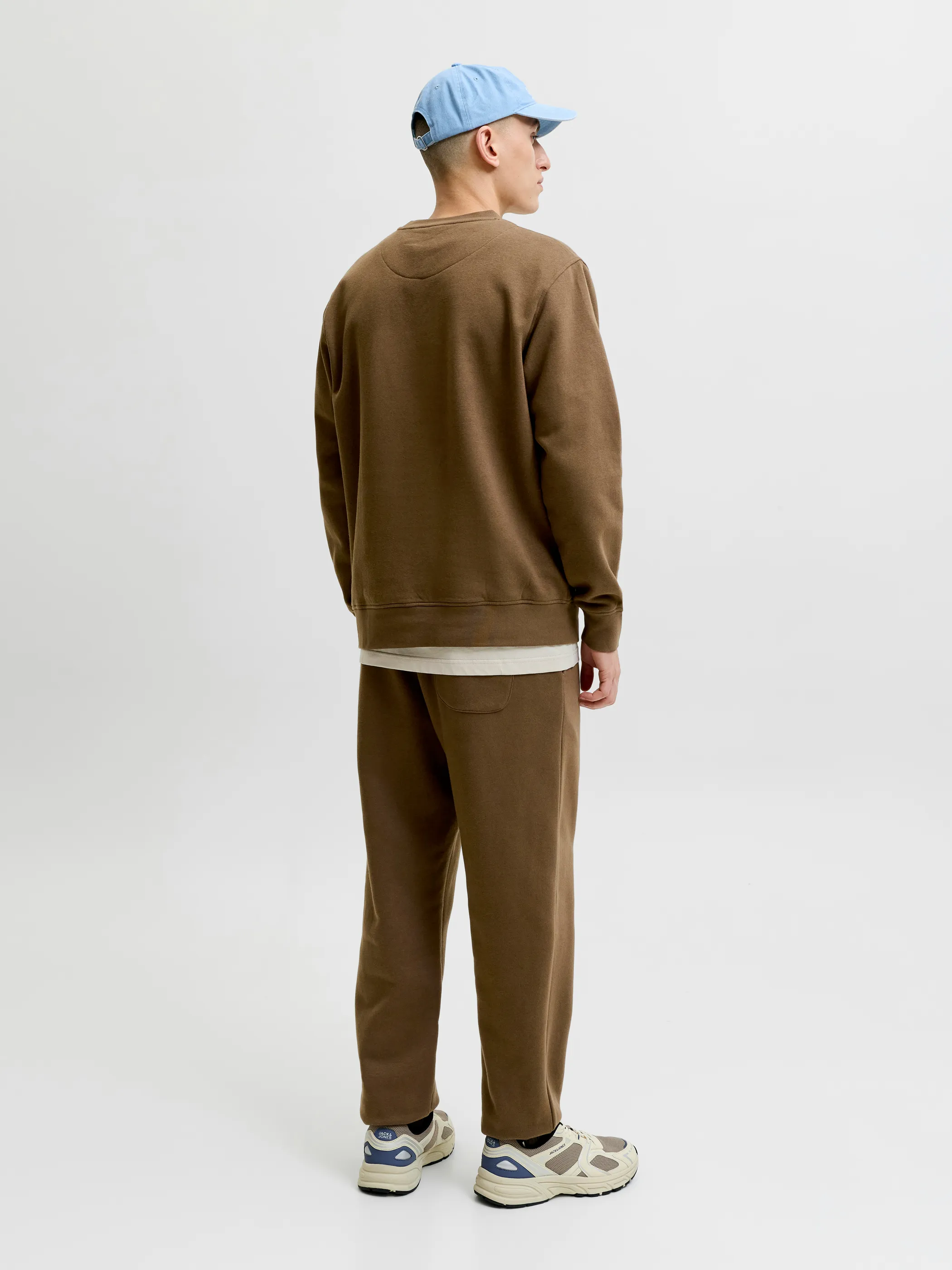 Jack Jones 12278791 JJESOHO SWEAT CREW NE Braun 922230 307144 2