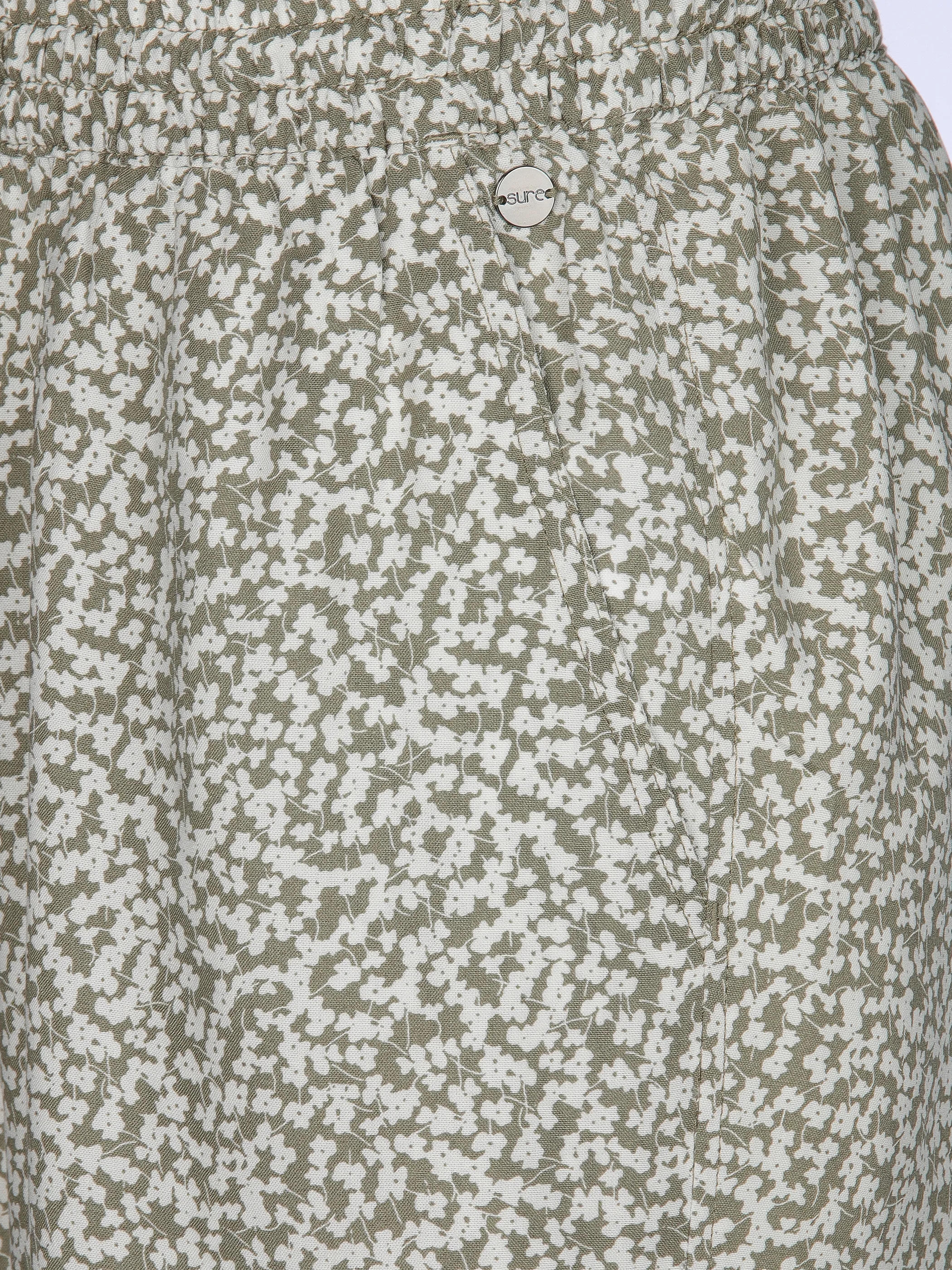 Sure Da-Shorts loose fit Beige 908244 FLOWERSOAK 4