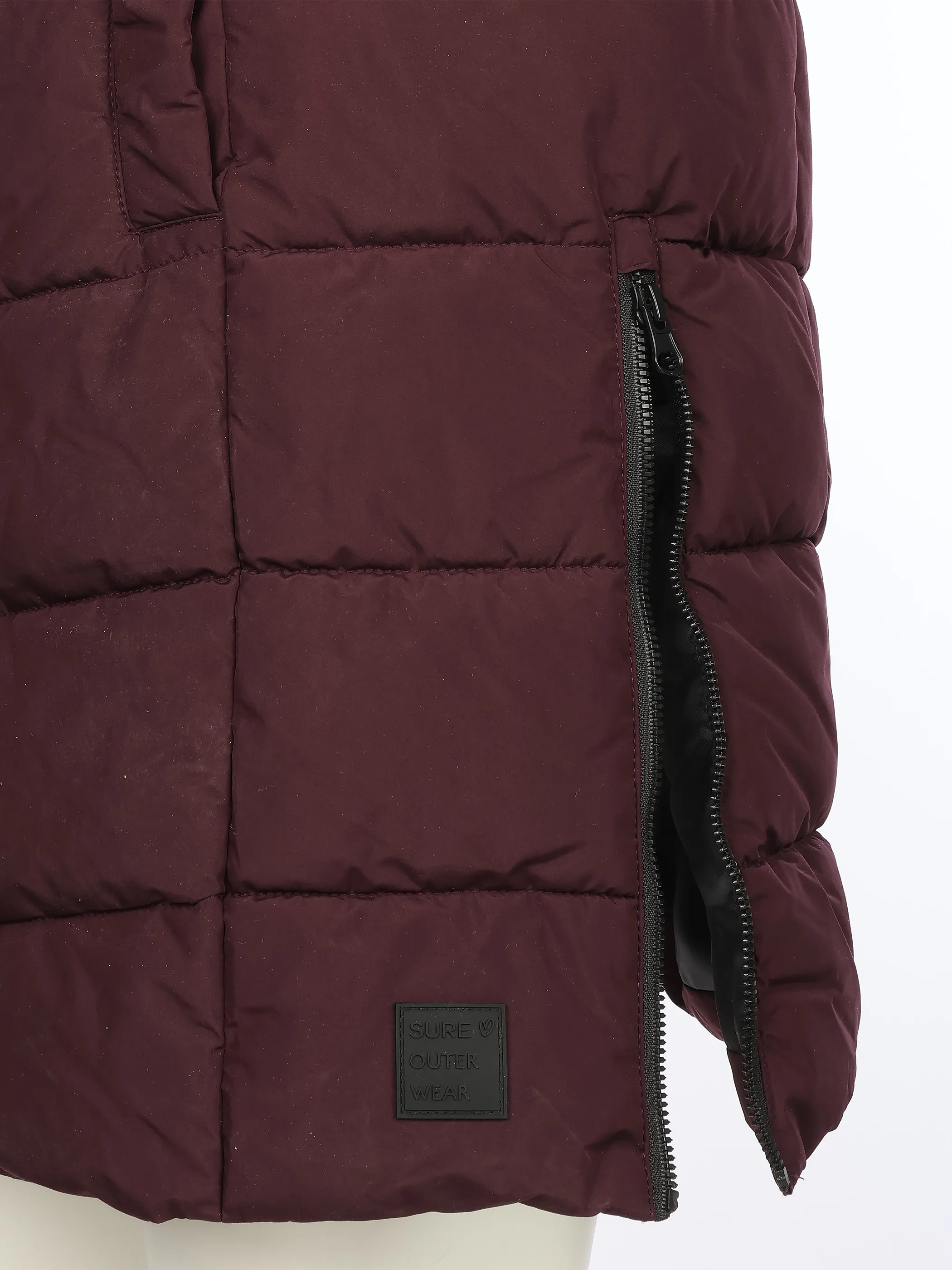 Sure Da. Steppweste mit abnehmbarer Kapuze Rot 928653 BORDEAUX 3