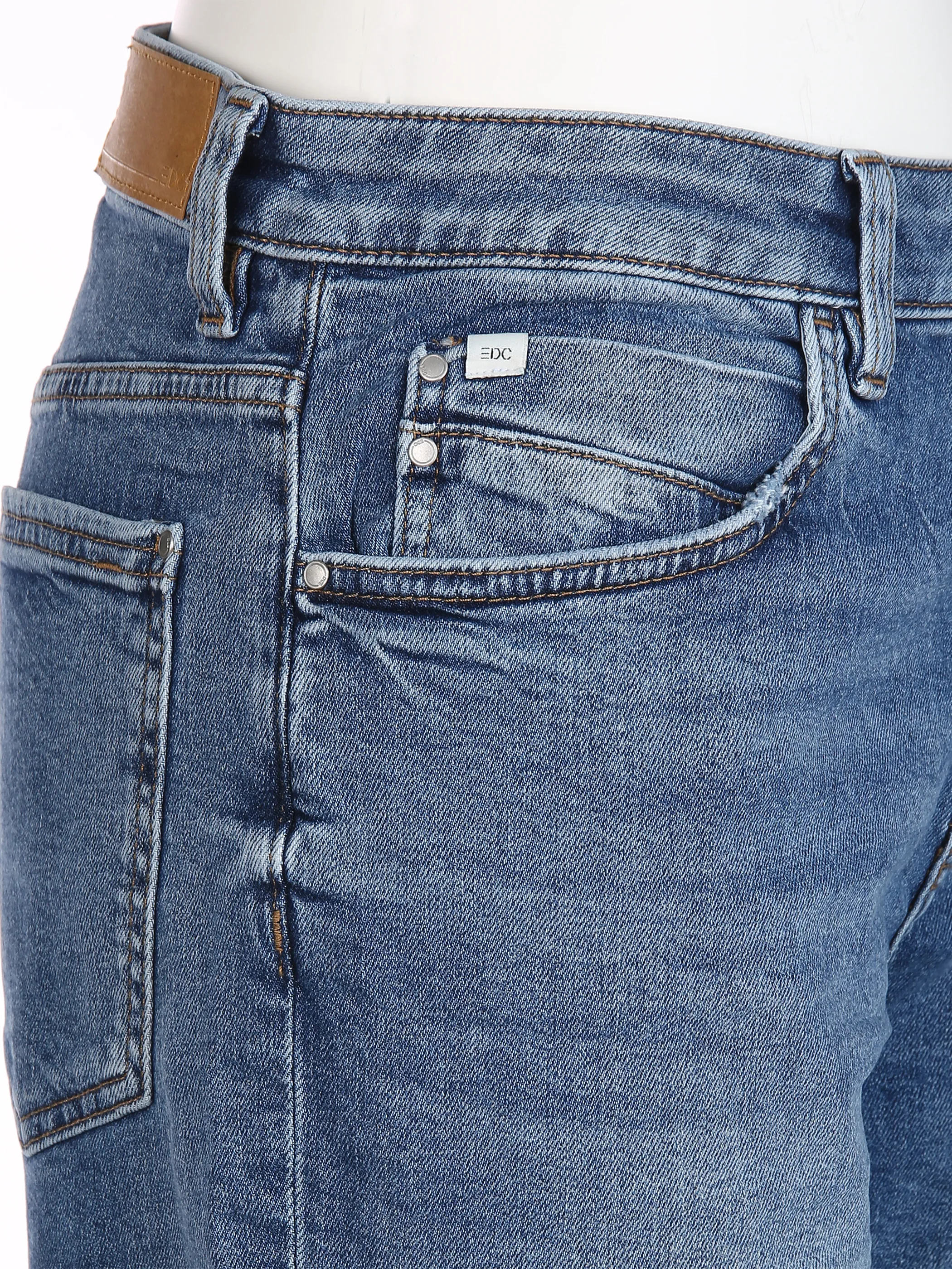 edc 041CC1B304 SG-041CC1B304 Blau 852858 C902 3 edc 041CC1B304 SG-041CC1B304 Blau 852858 C902 3