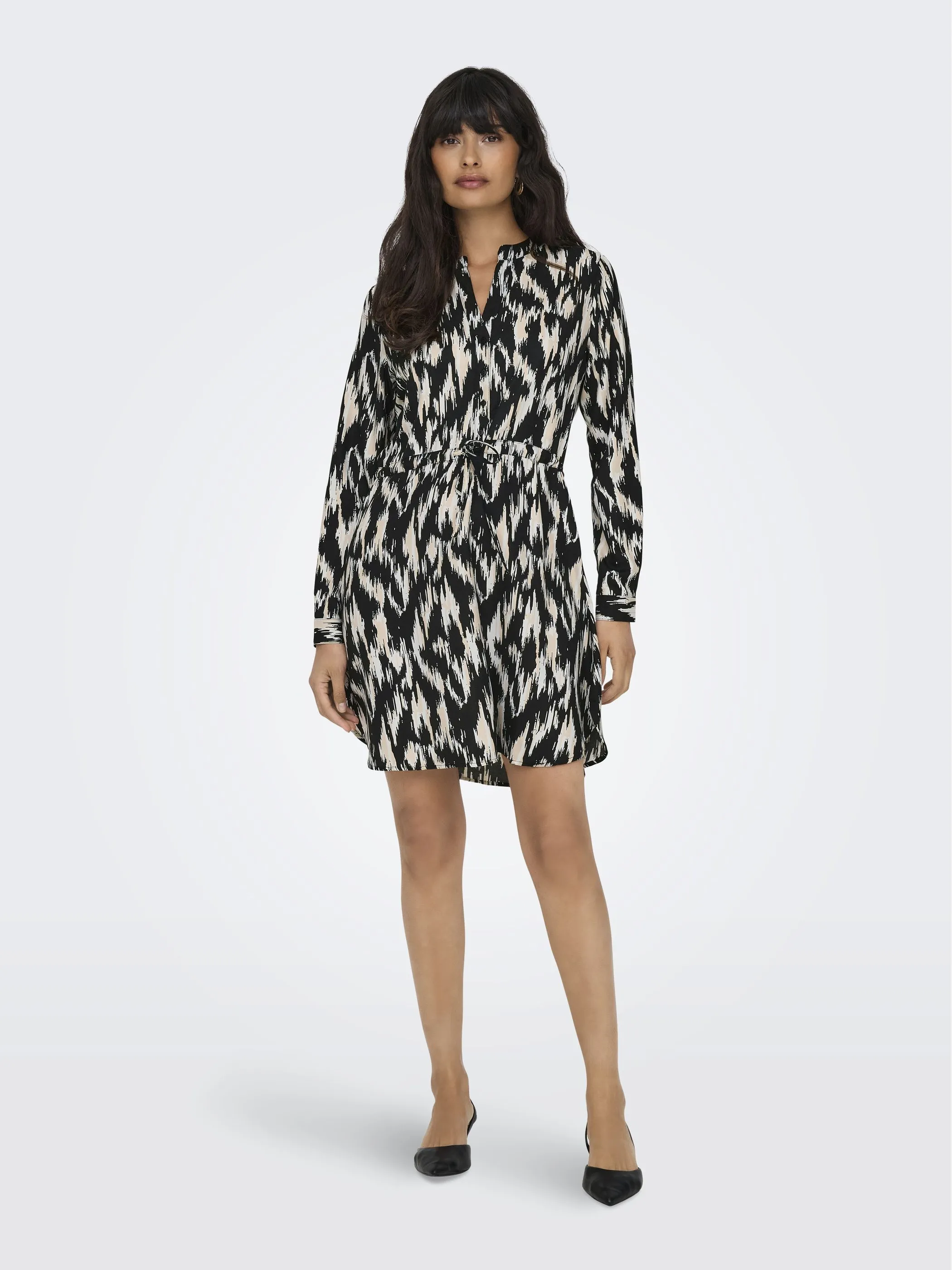 Only 15200543 ONLCORY L/S V-NECK TU Schwarz 842631 177911048 4 Only 15200543 ONLCORY L/S V-NECK TU Schwarz 842631 177911048 4