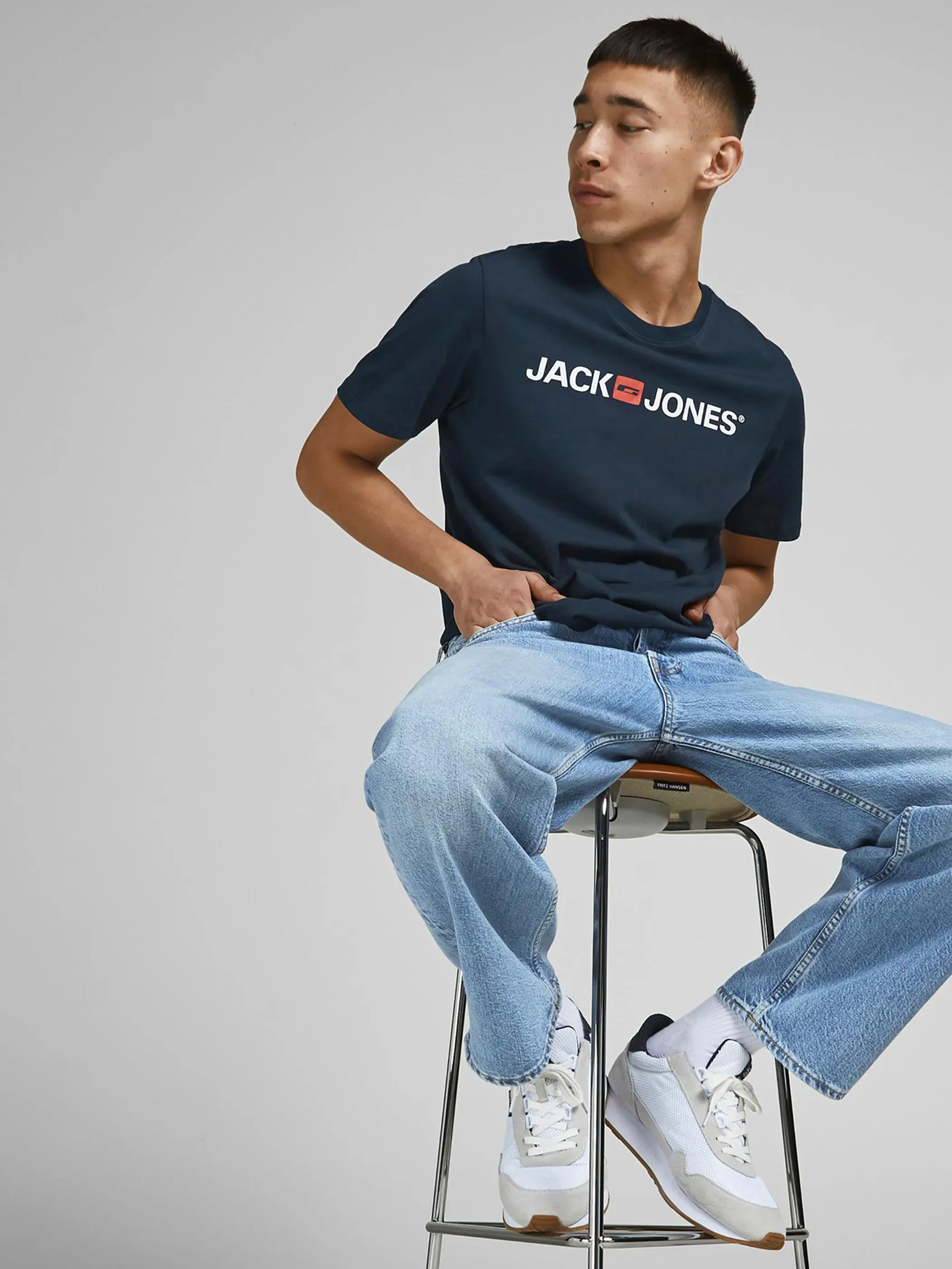 Jack Jones 12137126 JJECORP LOGO TEE SS C Blau 832988 175876001 4 Jack Jones 12137126 JJECORP LOGO TEE SS C Blau 832988 175876001 4
