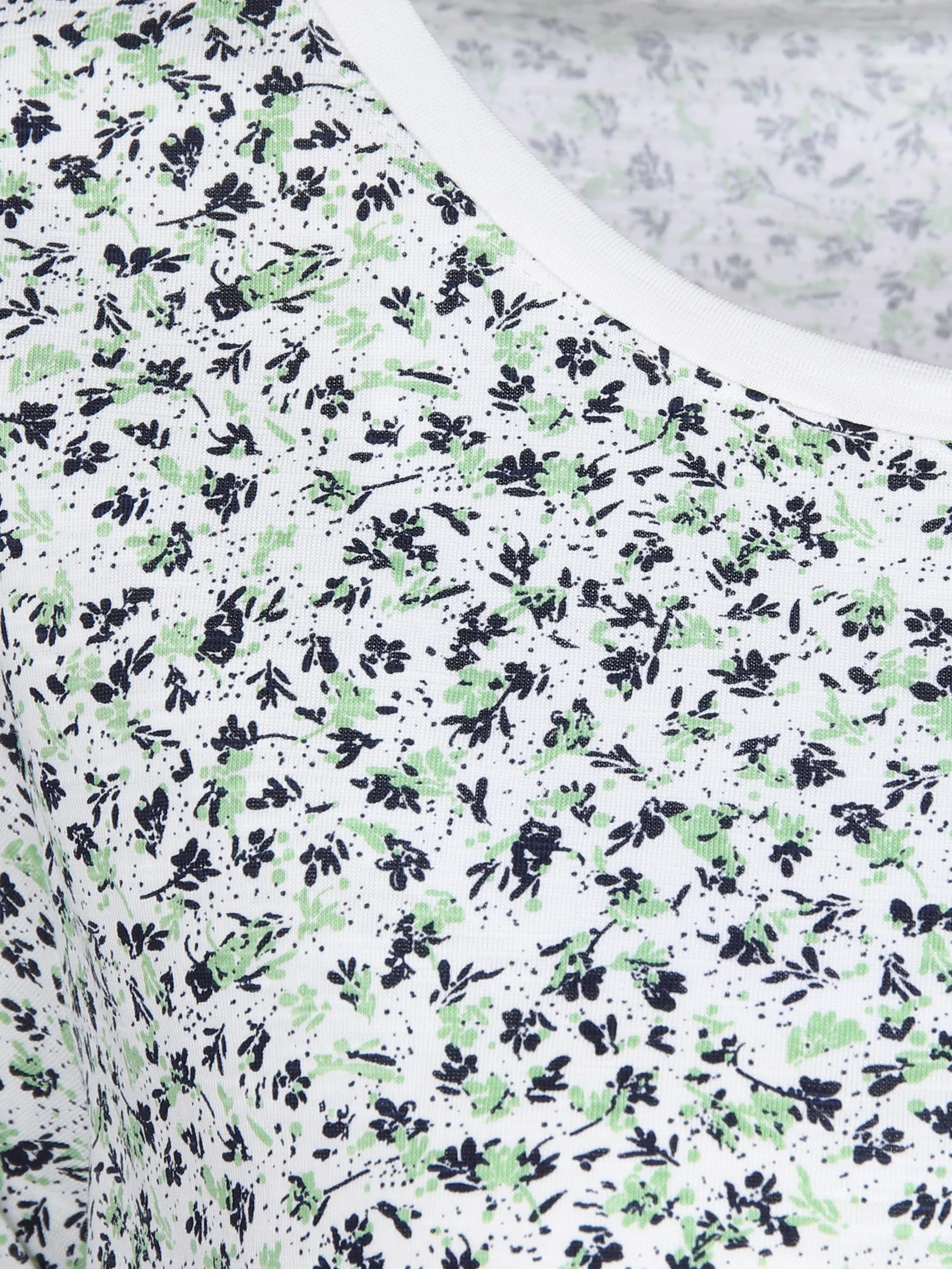 edc 022CC1K301 SUS AOP SLUB Weiß 865500 C112 3 edc 022CC1K301 SUS AOP SLUB Weiß 865500 C112 3