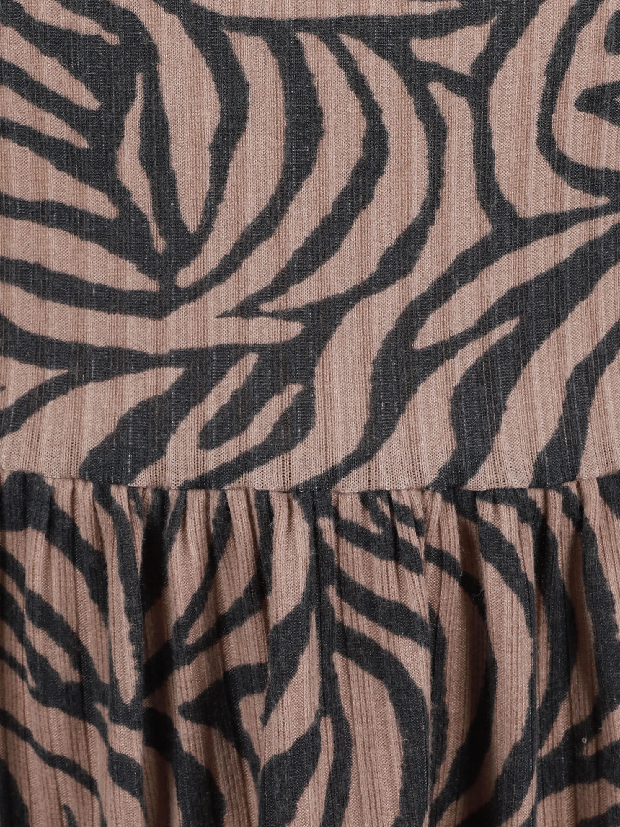 Hailys Teens JIA-AW2002038-T SH P DR Id44a Braun 905420 1604013248 3 Hailys Teens JIA-AW2002038-T SH P DR Id44a Braun 905420 1604013248 3