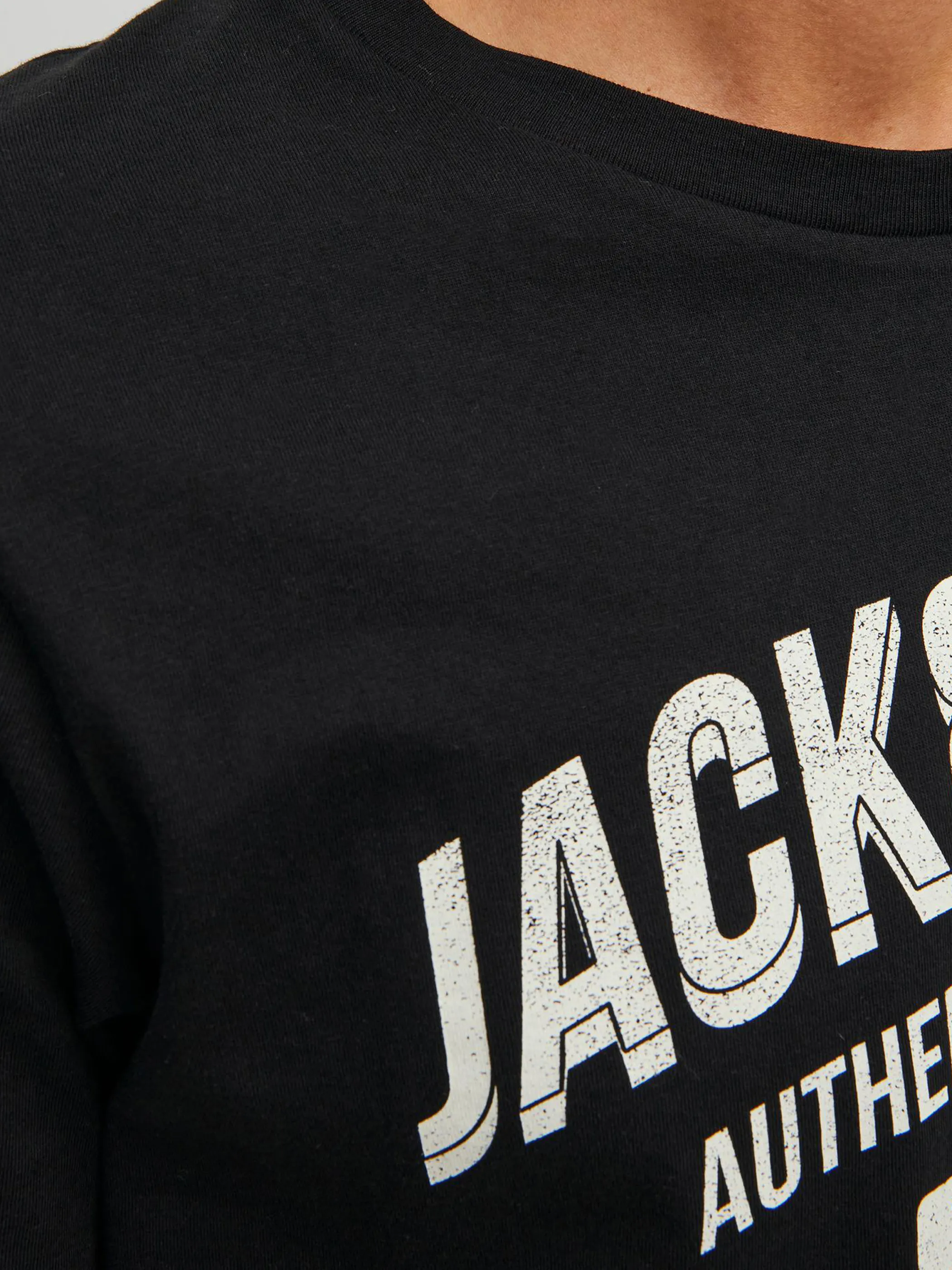 Jack Jones 12210949 JJEJEANS TEE SS O-NEC Schwarz 864754 178012 3 Jack Jones 12210949 JJEJEANS TEE SS O-NEC Schwarz 864754 178012 3