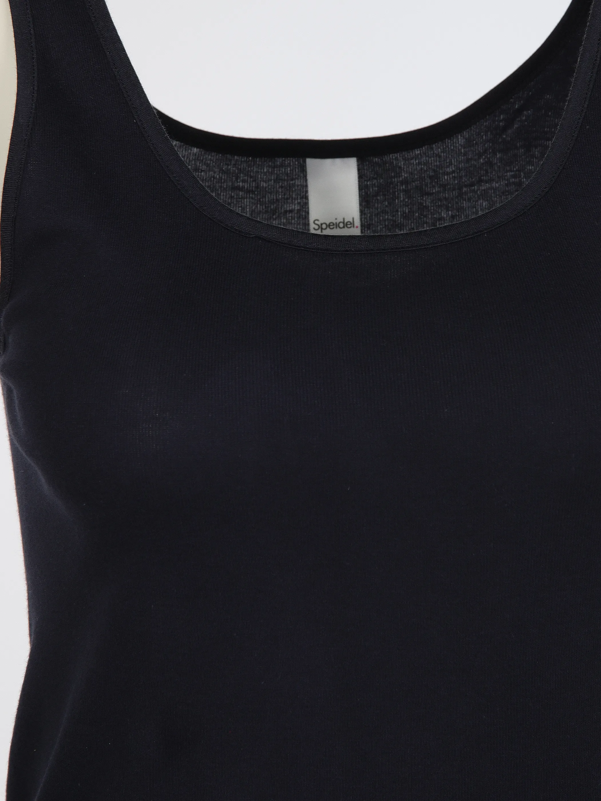 Speidel Da. Achselhemd mit Satin Paspel Blau 911151 MARINE 3 Speidel Da. Achselhemd mit Satin Paspel Blau 911151 MARINE 3