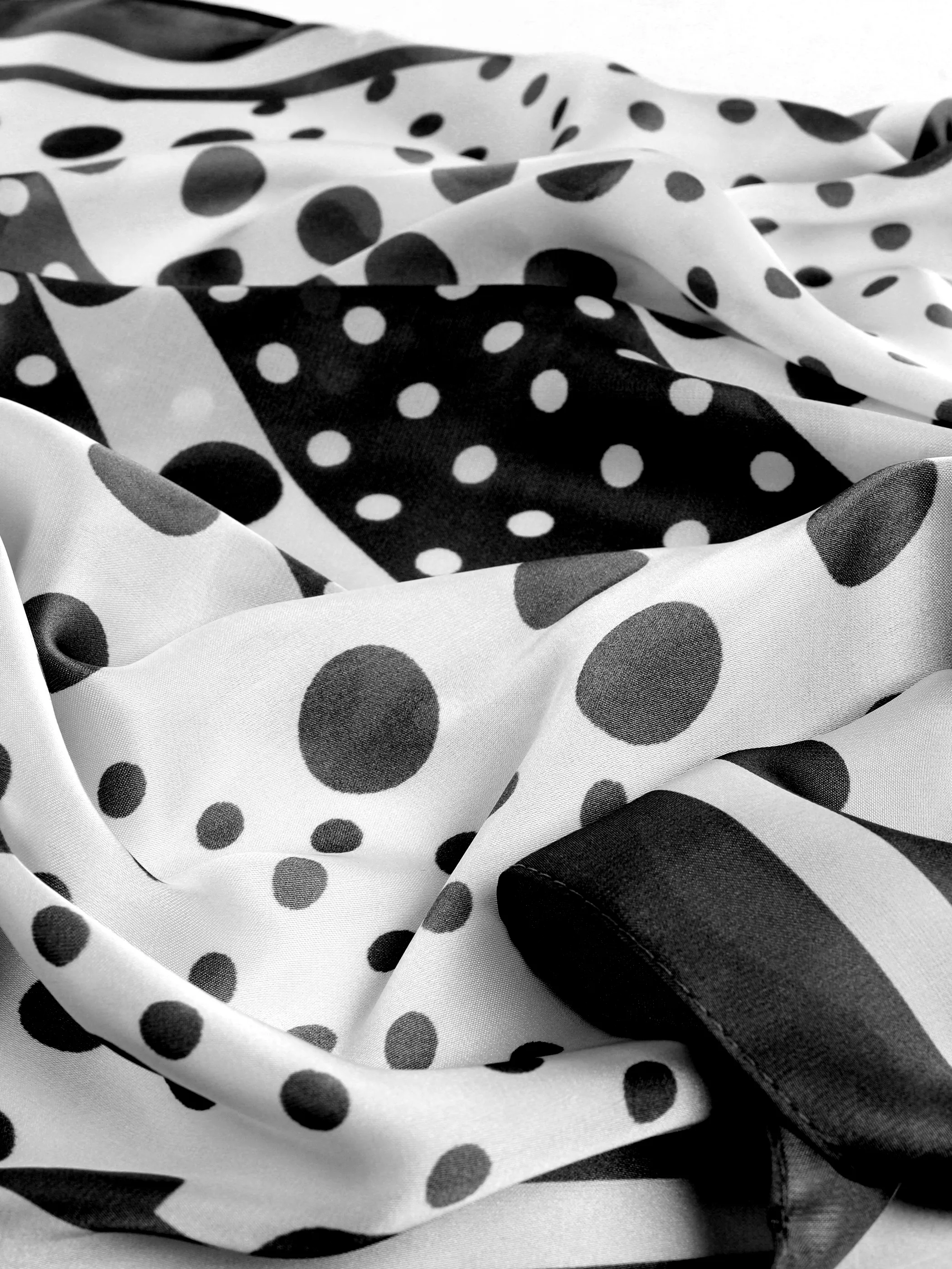 Sure Da-Nickytücher 70*70 cm Schwarz 930531 SCHWARZ 3