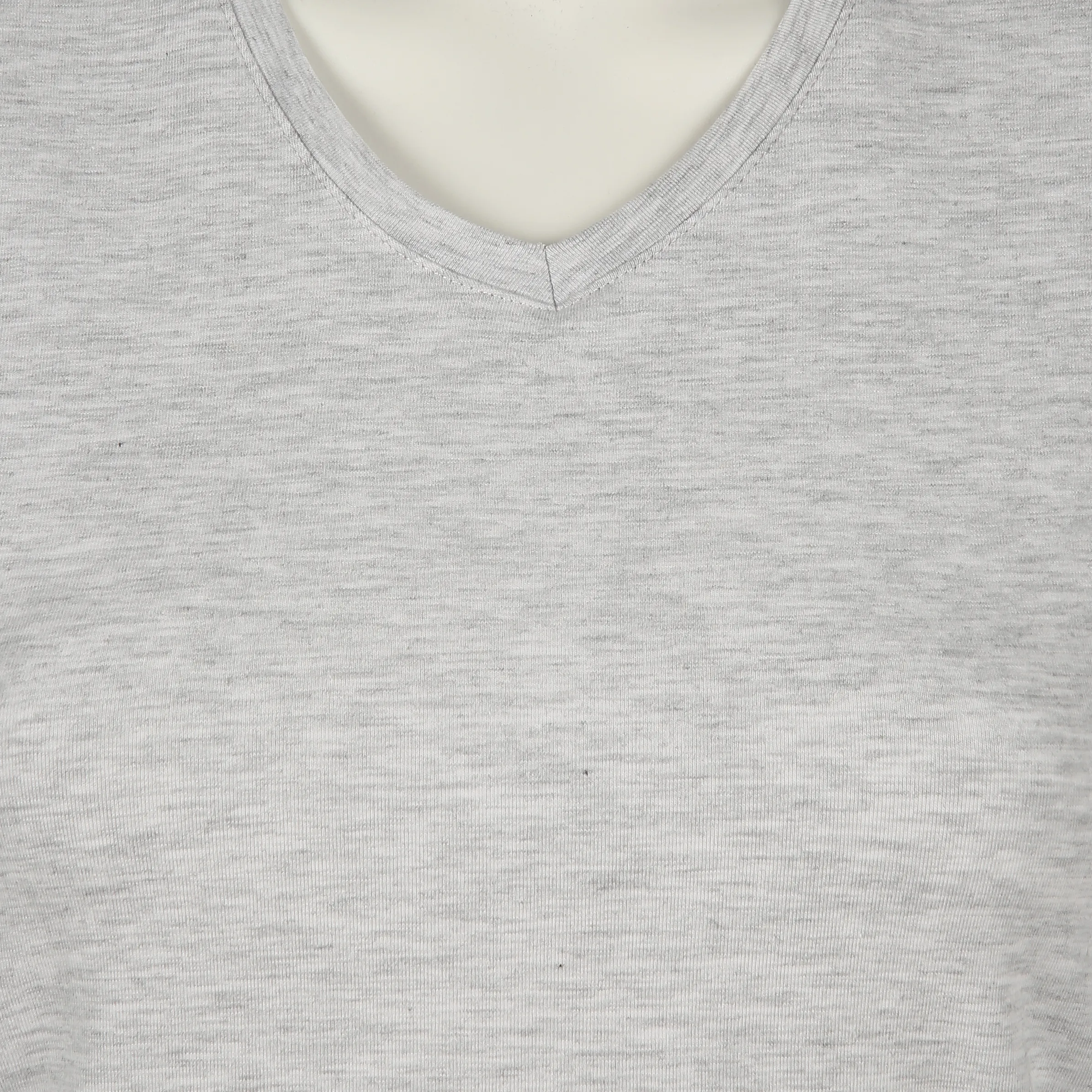 IX-O YF-Da-Shirt 1/2 Arm basic V-Ne Grau 783622 GREY MELAN 3 IX-O YF-Da-Shirt 1/2 Arm basic V-Ne Grau 783622 GREY MELAN 3