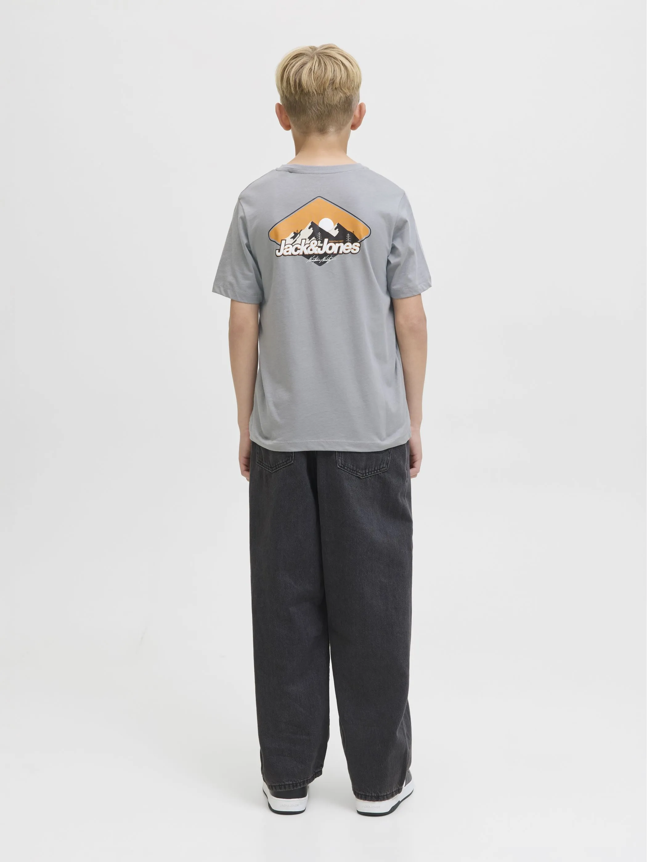 Jack&Jones Junior 12279668 JJMINE TEE SS CREW NE Grau 914247 278262 5
