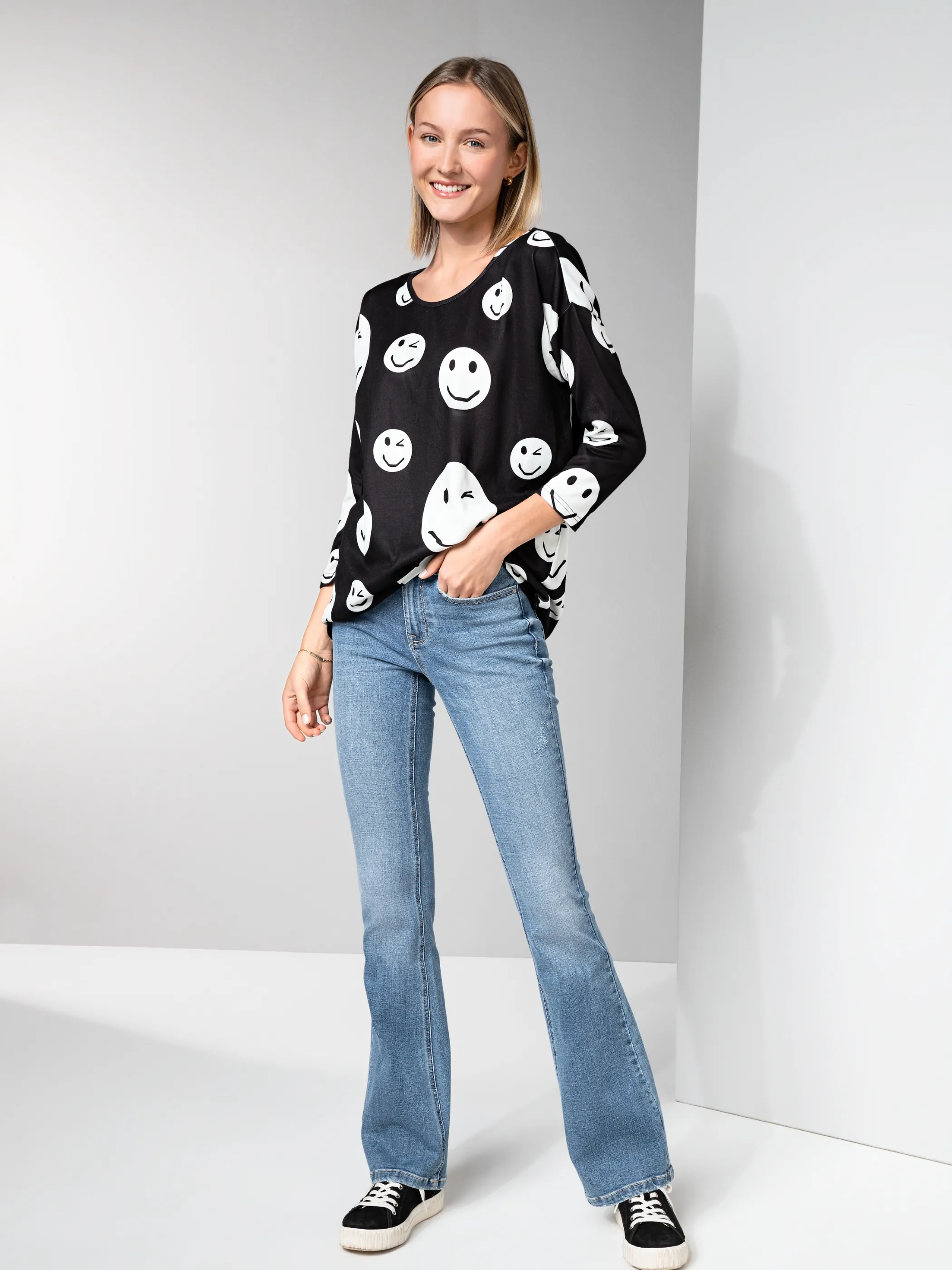 Vero Moda 10302478 VMFLASH MR FLARED JEA Blau 888429 178001 5 Vero Moda 10302478 VMFLASH MR FLARED JEA Blau 888429 178001 5