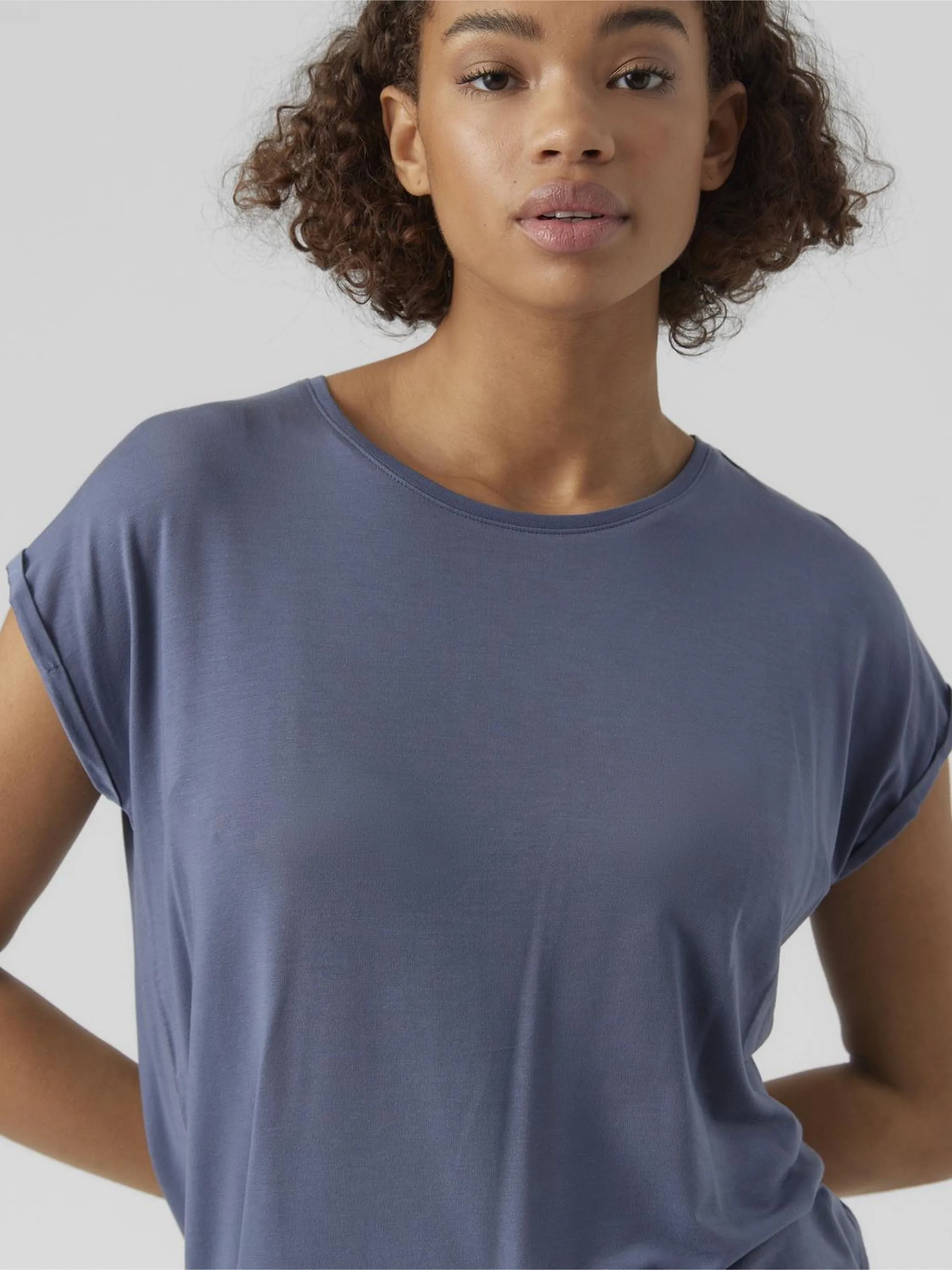 Vero Moda 10284468 VMAVA PLAIN SS TOP GA Blau 873829 189259 3 Vero Moda 10284468 VMAVA PLAIN SS TOP GA Blau 873829 189259 3
