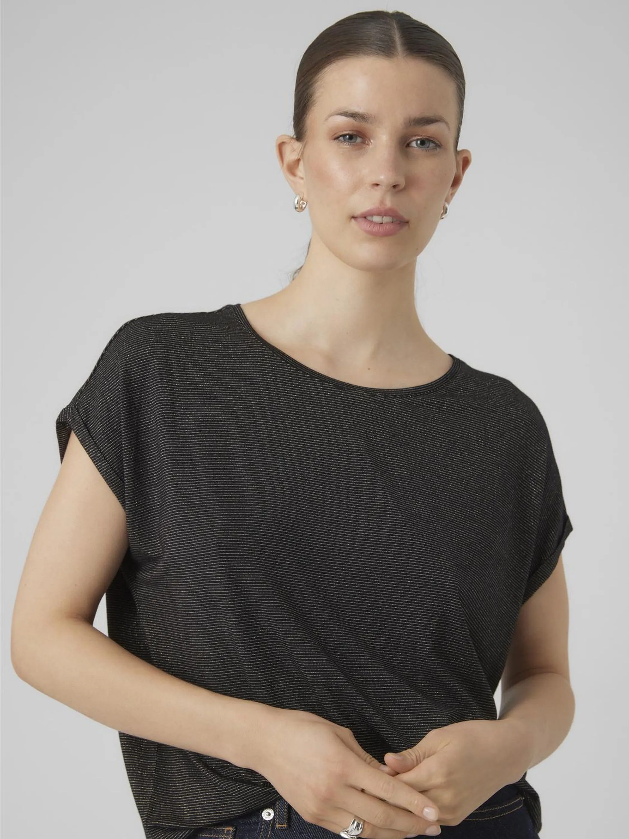 Vero Moda 10250488 VMLAVA GLITTER SS TOP STRIPE Schwarz 852566 177868003 3 Vero Moda 10250488 VMLAVA GLITTER SS TOP STRIPE Schwarz 852566 177868003 3
