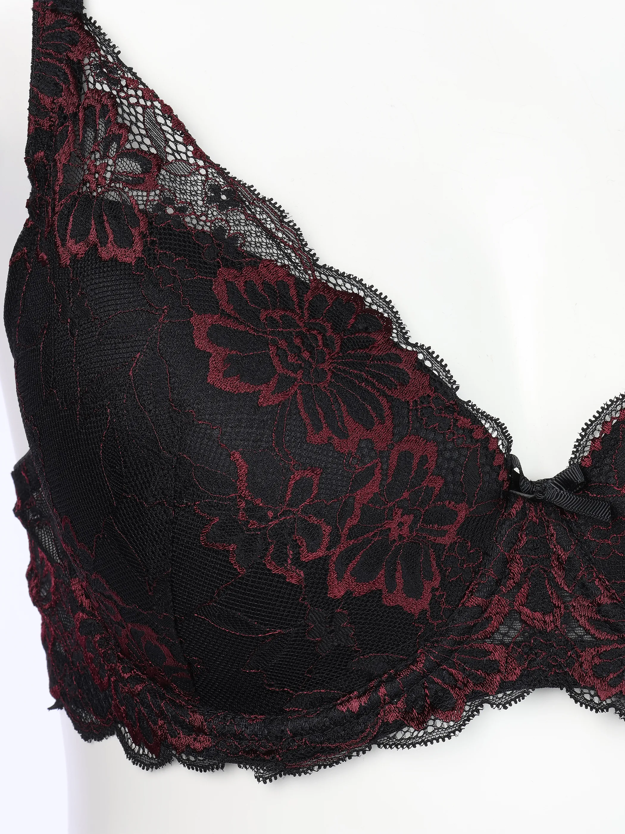 Sure BH mit Spitze 2 farbig Schwarz 913597 500 3 Sure BH mit Spitze 2 farbig Schwarz 913597 500 3