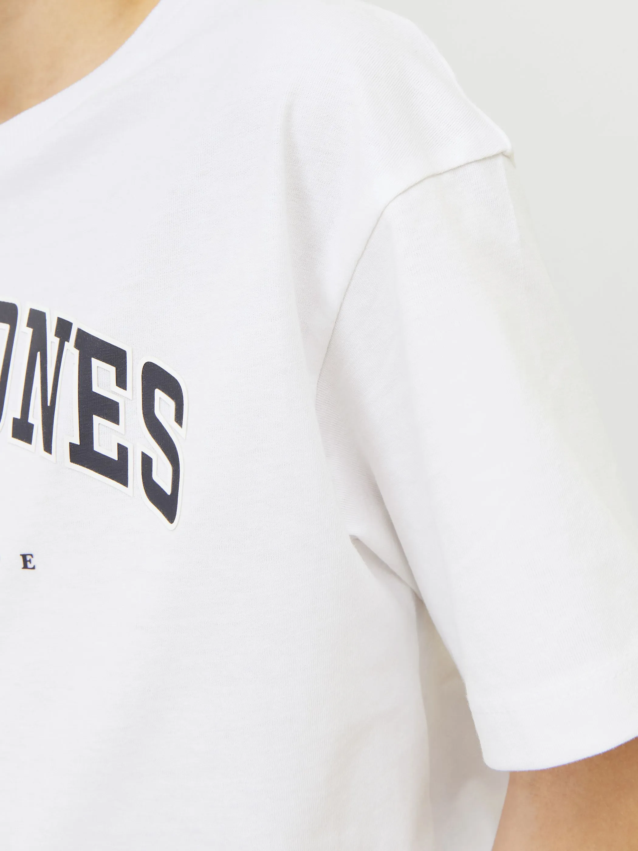 Jack&Jones Junior 12258924 JJECALEB VARSITY TEE Weiß 904153 178074001 5 Jack&Jones Junior 12258924 JJECALEB VARSITY TEE Weiß 904153 178074001 5