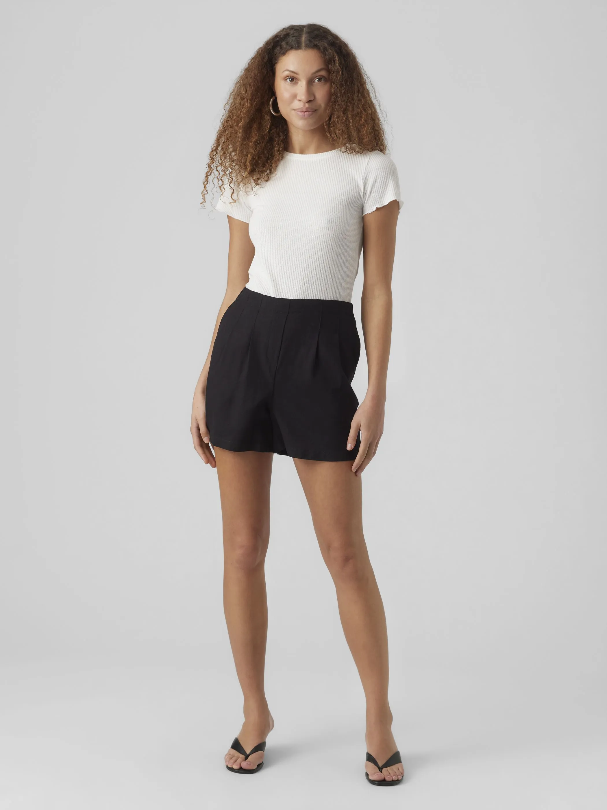 Vero Moda 10279694 VMJESMILO HW SHORTS W Schwarz 875222 177868 3