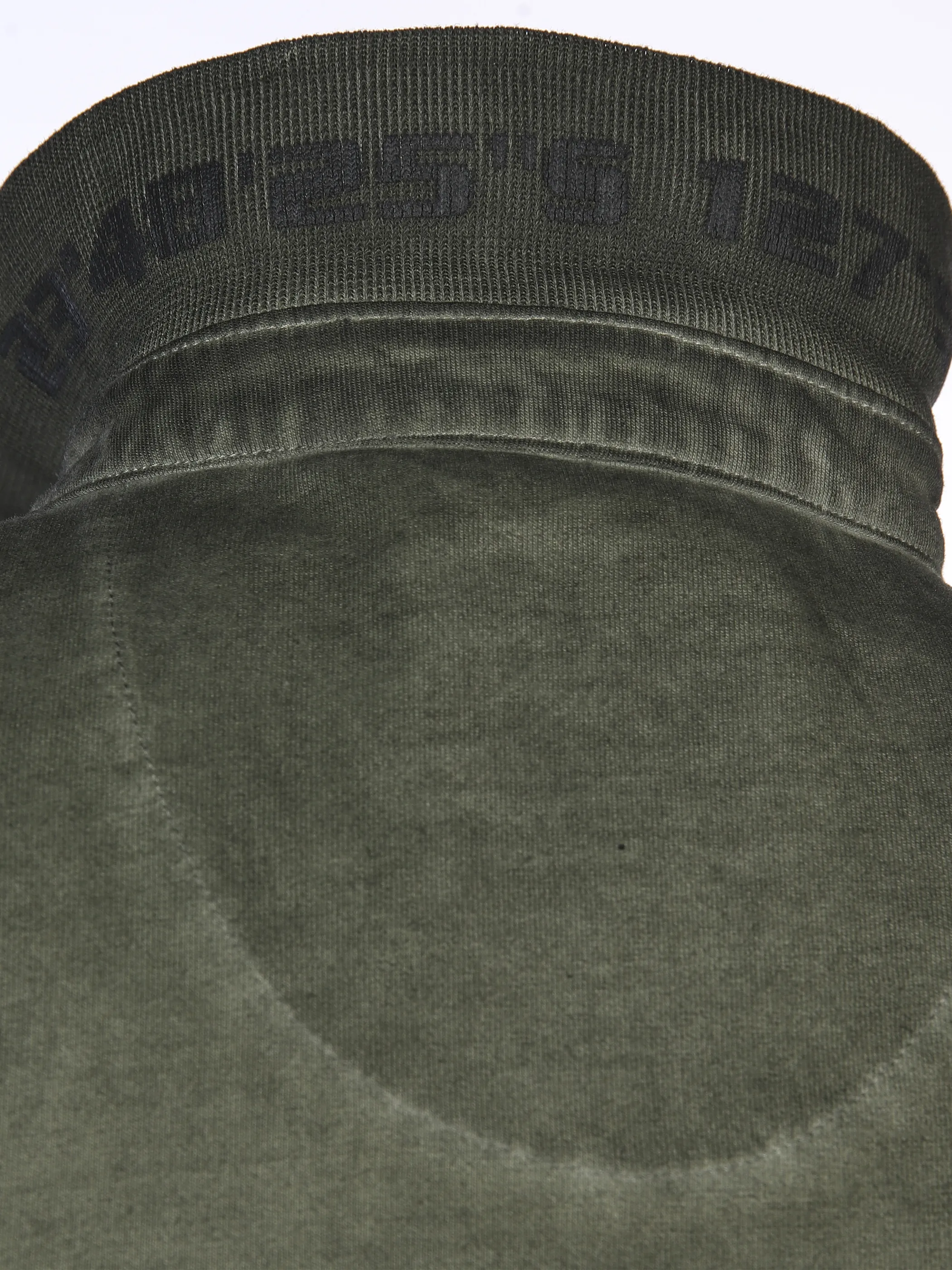 Southern Territory He. Poloshirt 1/2 Arm oilwash Oliv 894392 OLIVE 4