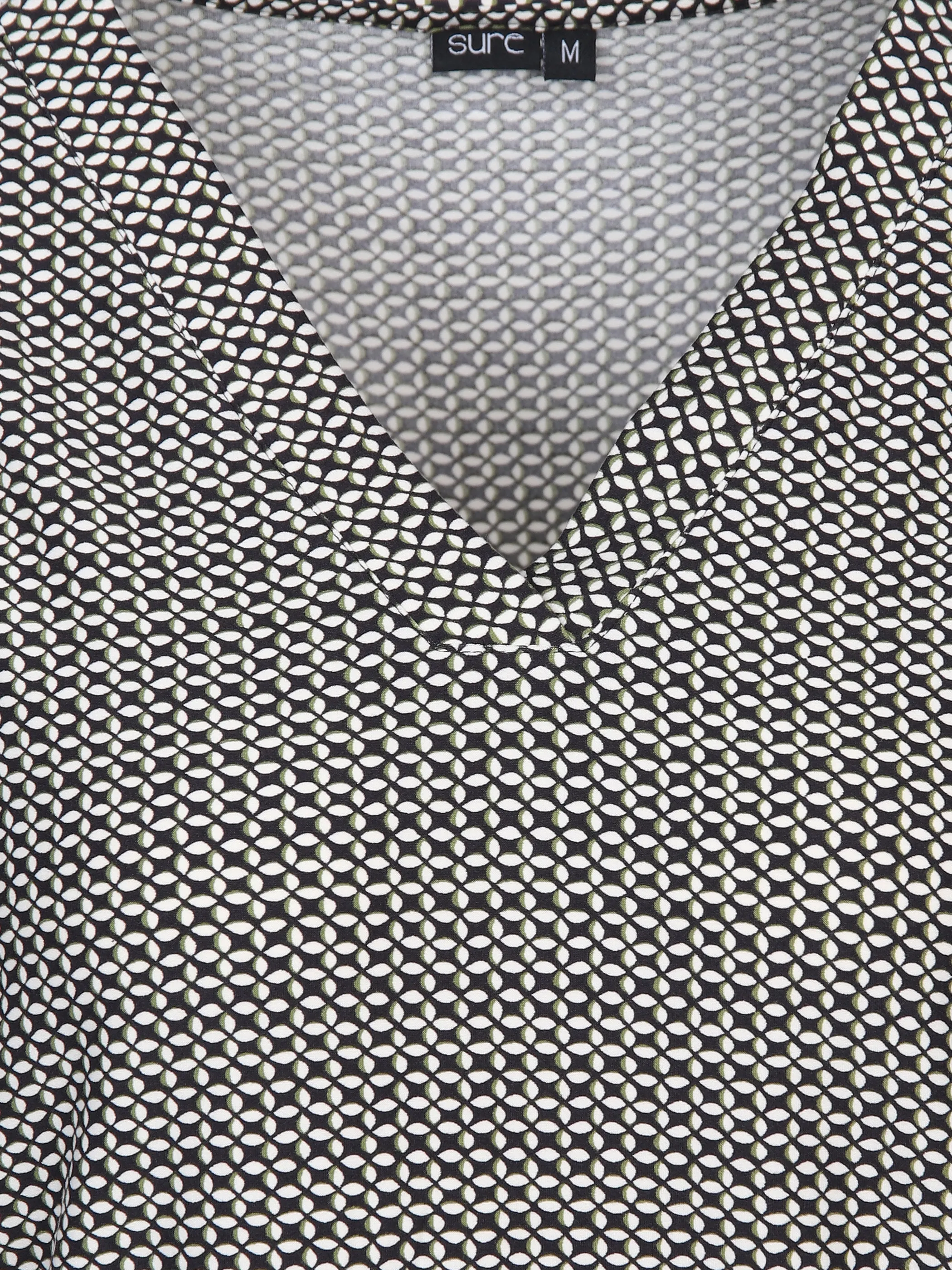 Sure Da-Shirt m. Alloverprint Schwarz 898371 BLACK/PIS 3 Sure Da-Shirt m. Alloverprint Schwarz 898371 BLACK/PIS 3