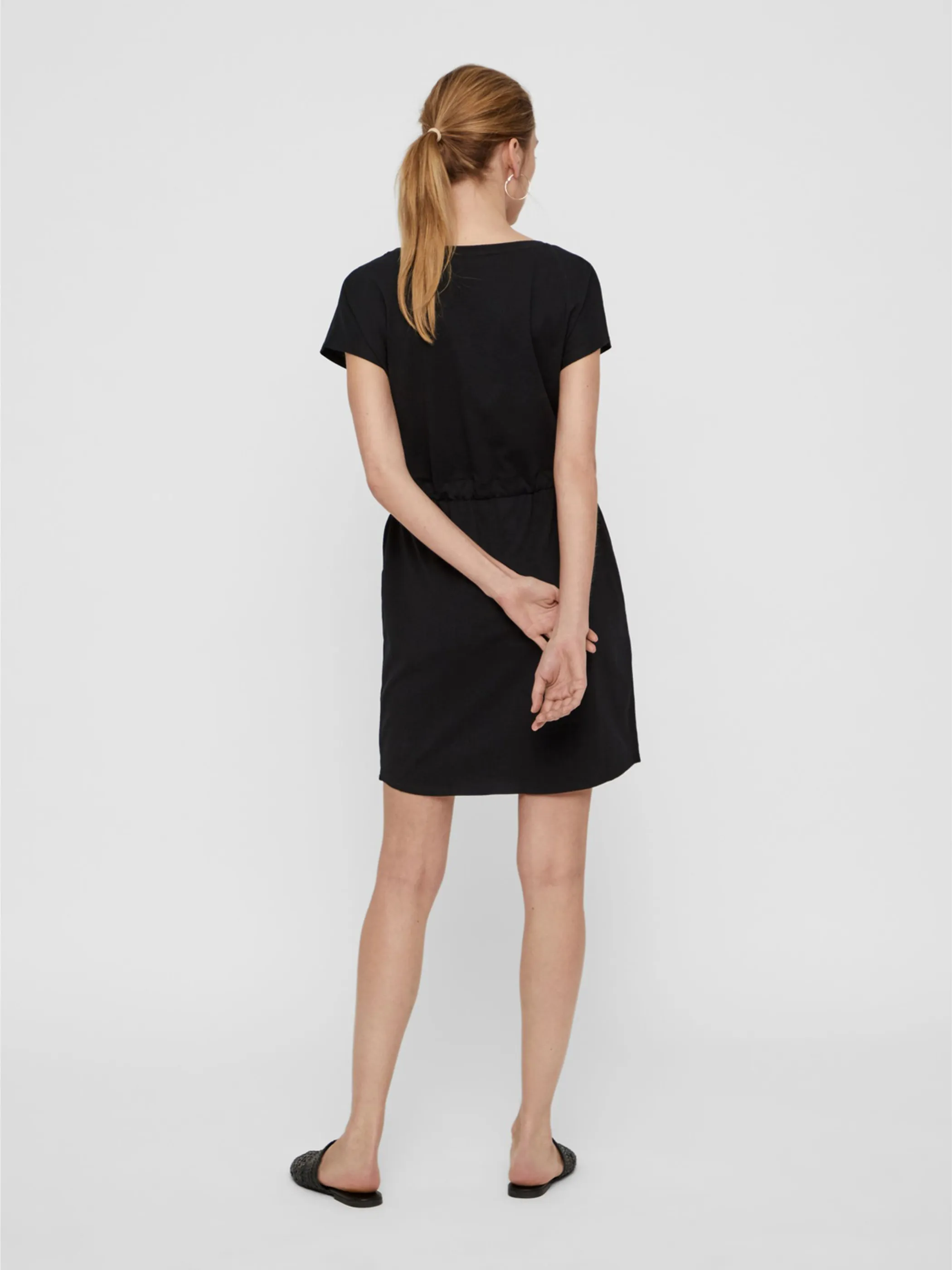 Vero Moda 10198244 VMAPRIL SS SHORT DRES Schwarz 804412 177911 5 Vero Moda 10198244 VMAPRIL SS SHORT DRES Schwarz 804412 177911 5