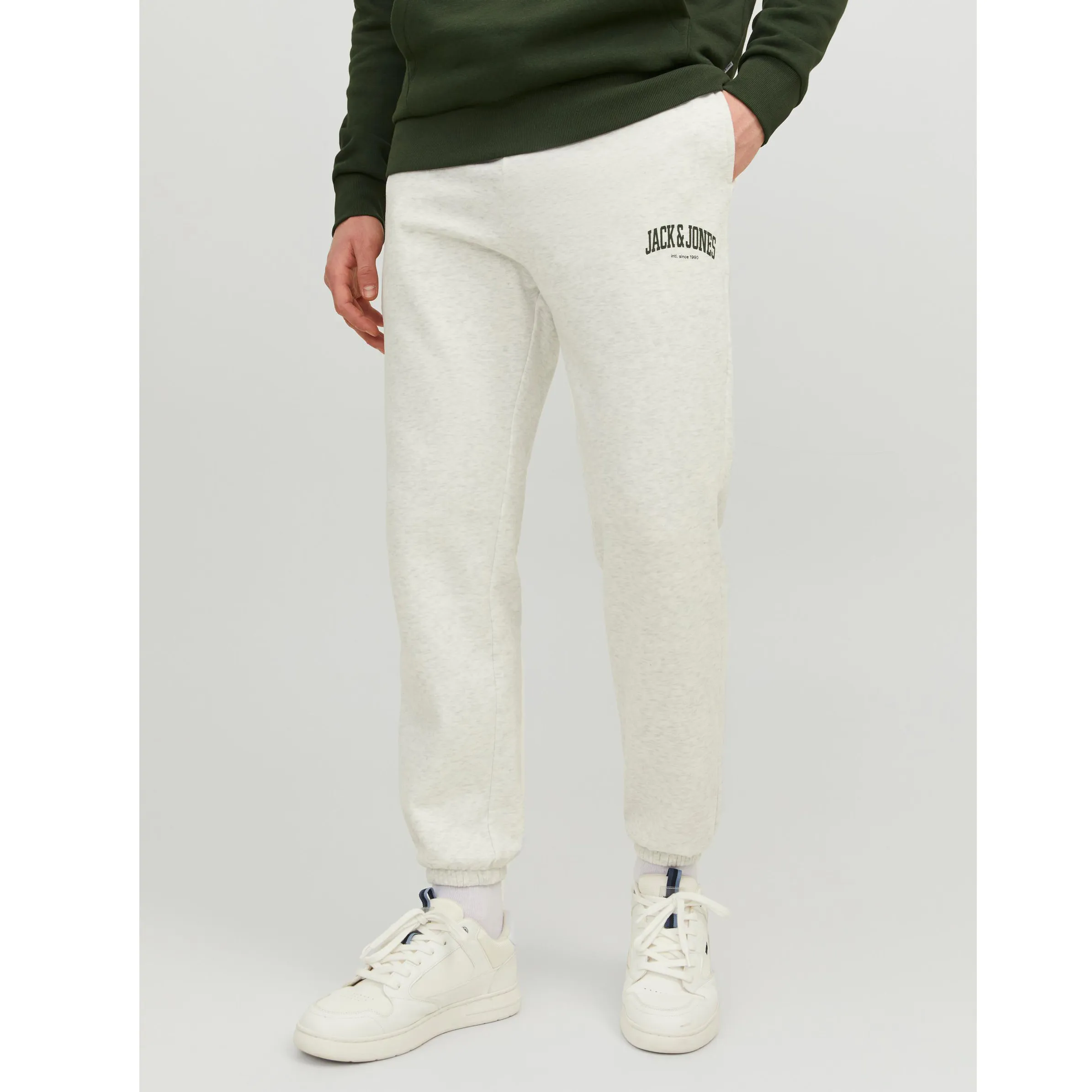 Jack Jones 12236479 JPSTKANE JJJOSH SWEAT Weiß 878869 200349 4 Jack Jones 12236479 JPSTKANE JJJOSH SWEAT Weiß 878869 200349 4