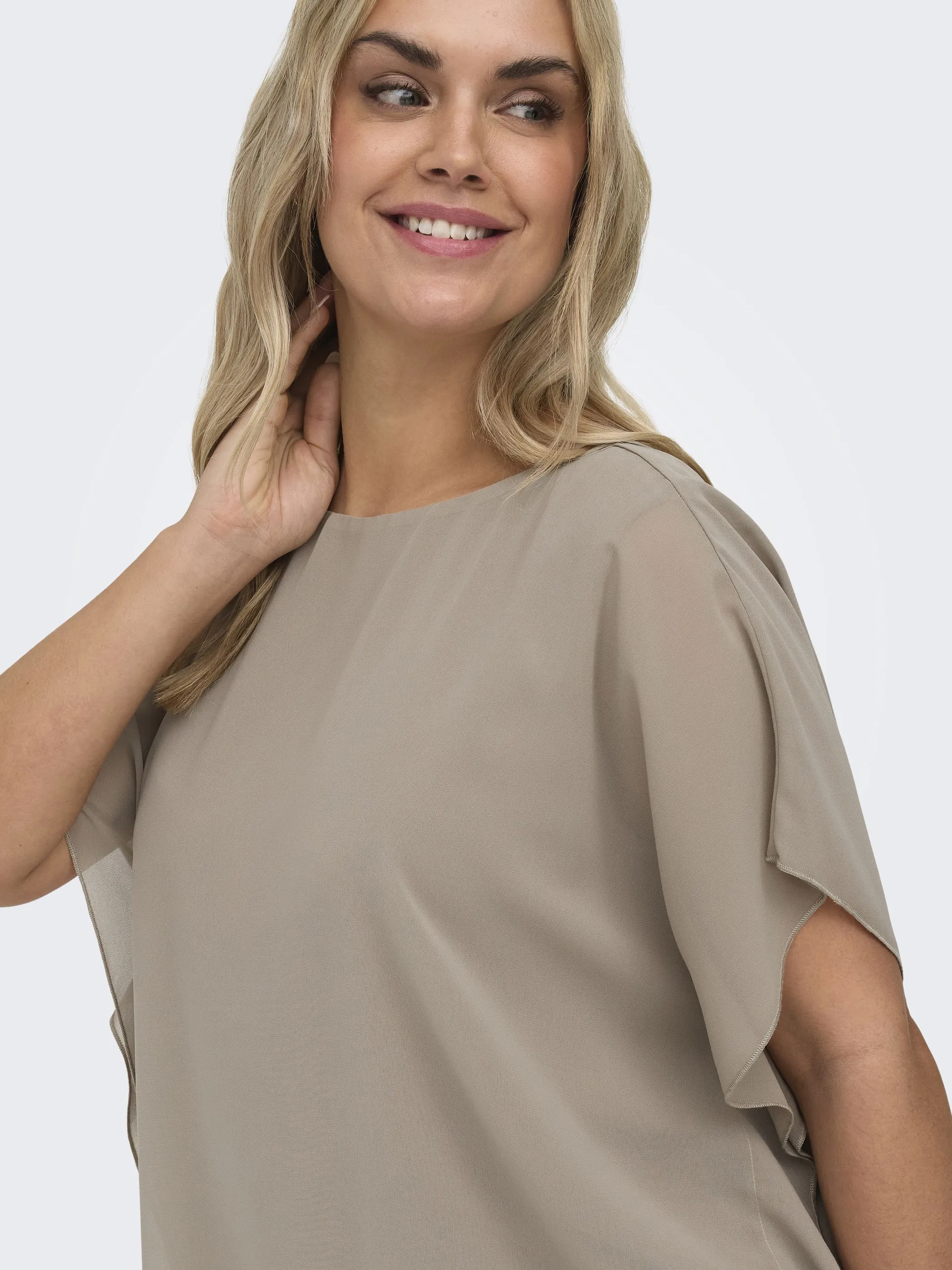 Only Carmakoma 15365535 CARCOKO SS O-NECK TOP Grau 918028 264895 3