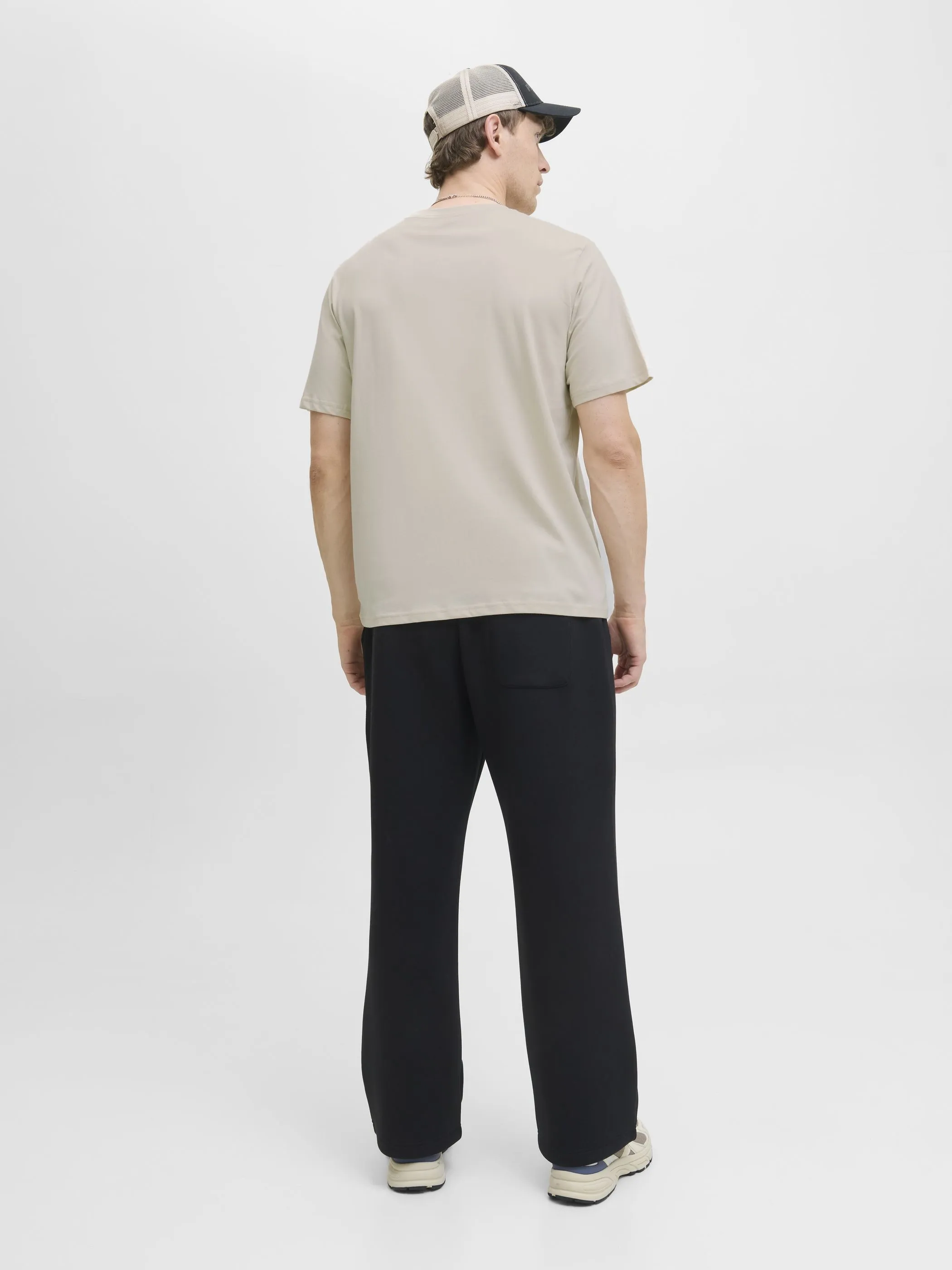 Jack Jones 12278787 JJESOHO TEE SS CREW N Braun 912425 176631 2
