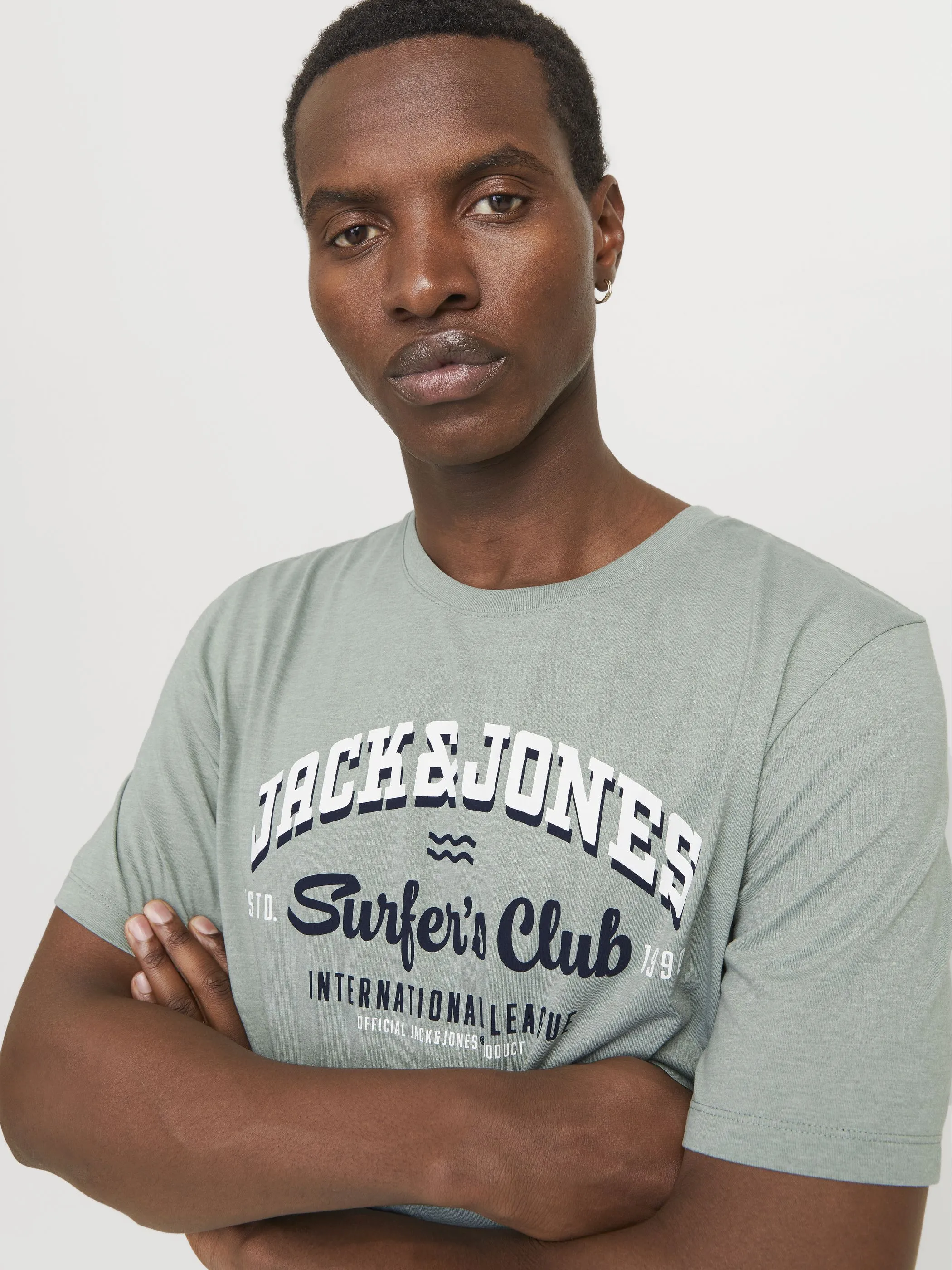 Jack Jones 12268267 JJELOGO TEE SS O-NECK Grün 903461 176366001