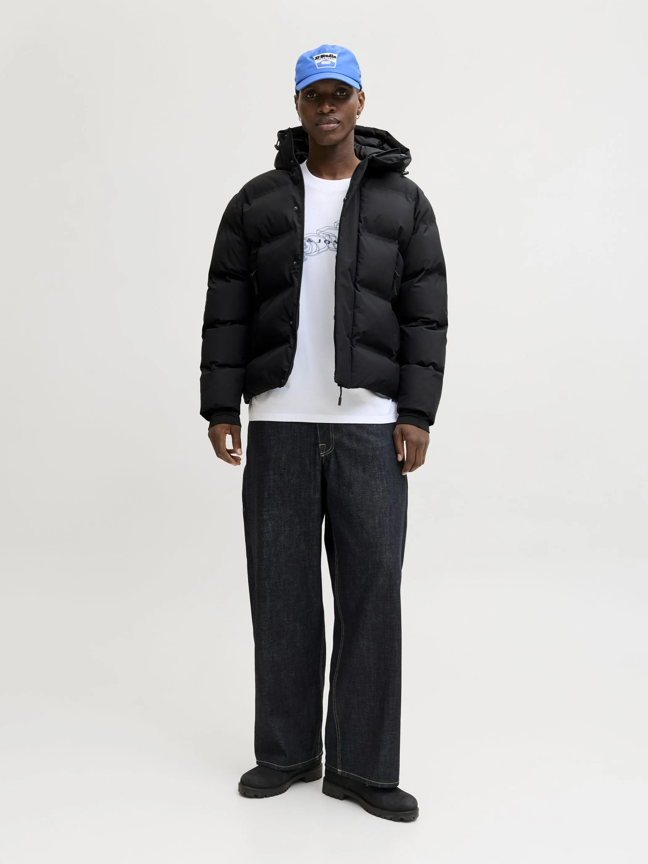 Jack Jones 12285919 JCOFUSION PUFFER JACK Schwarz 917703 178012 4 Jack Jones 12285919 JCOFUSION PUFFER JACK Schwarz 917703 178012 4