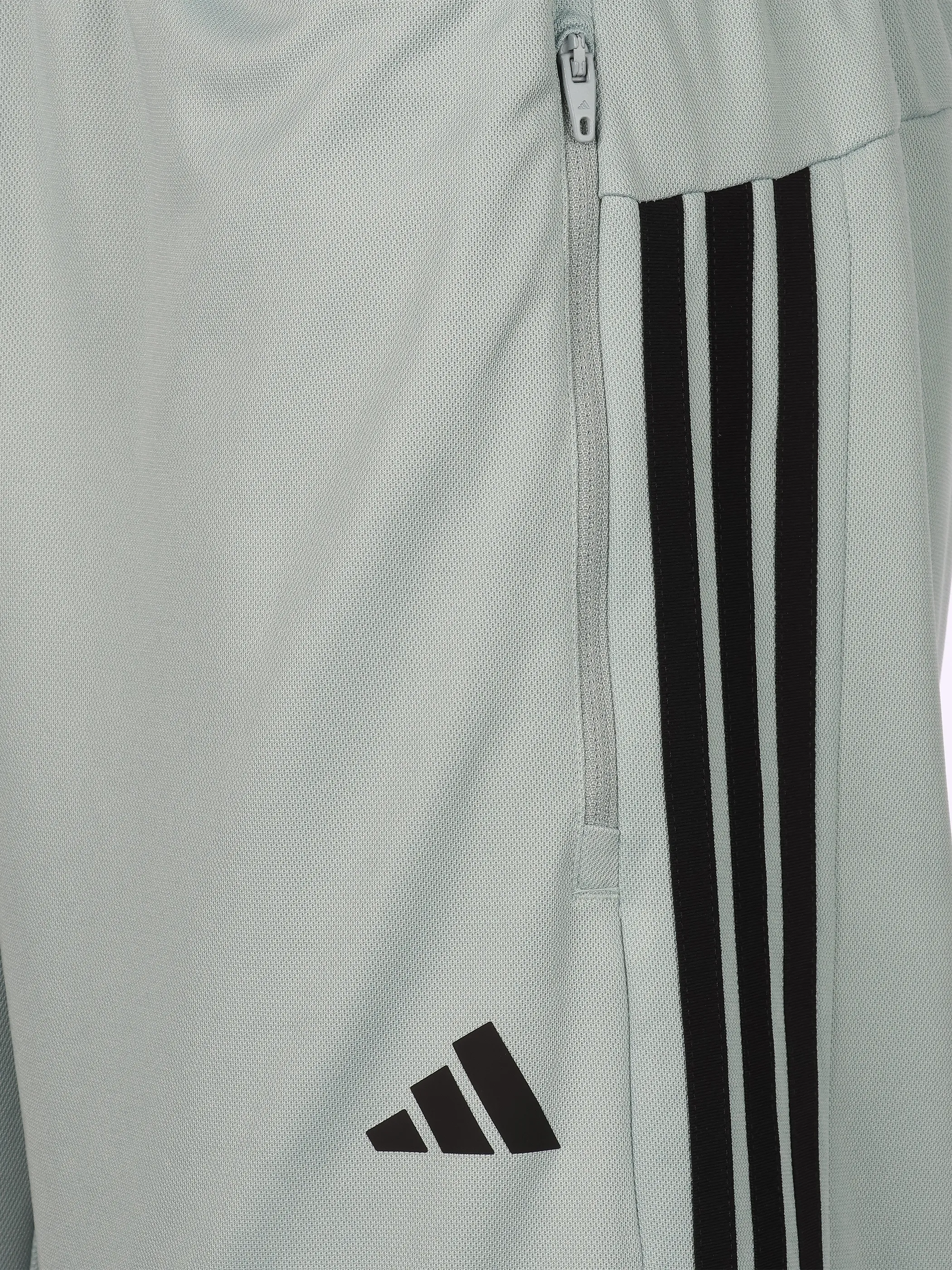 Adidas KC8166 He-Sport Shorts  WE BASE 3S PIQUÉ Salbei 927507 000 4
